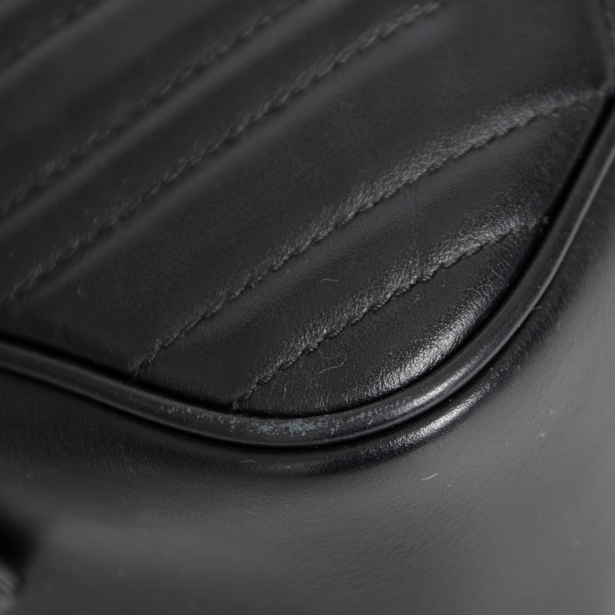 Gucci GG Marmont Matelasse Small Shoulder Bag w/ Box