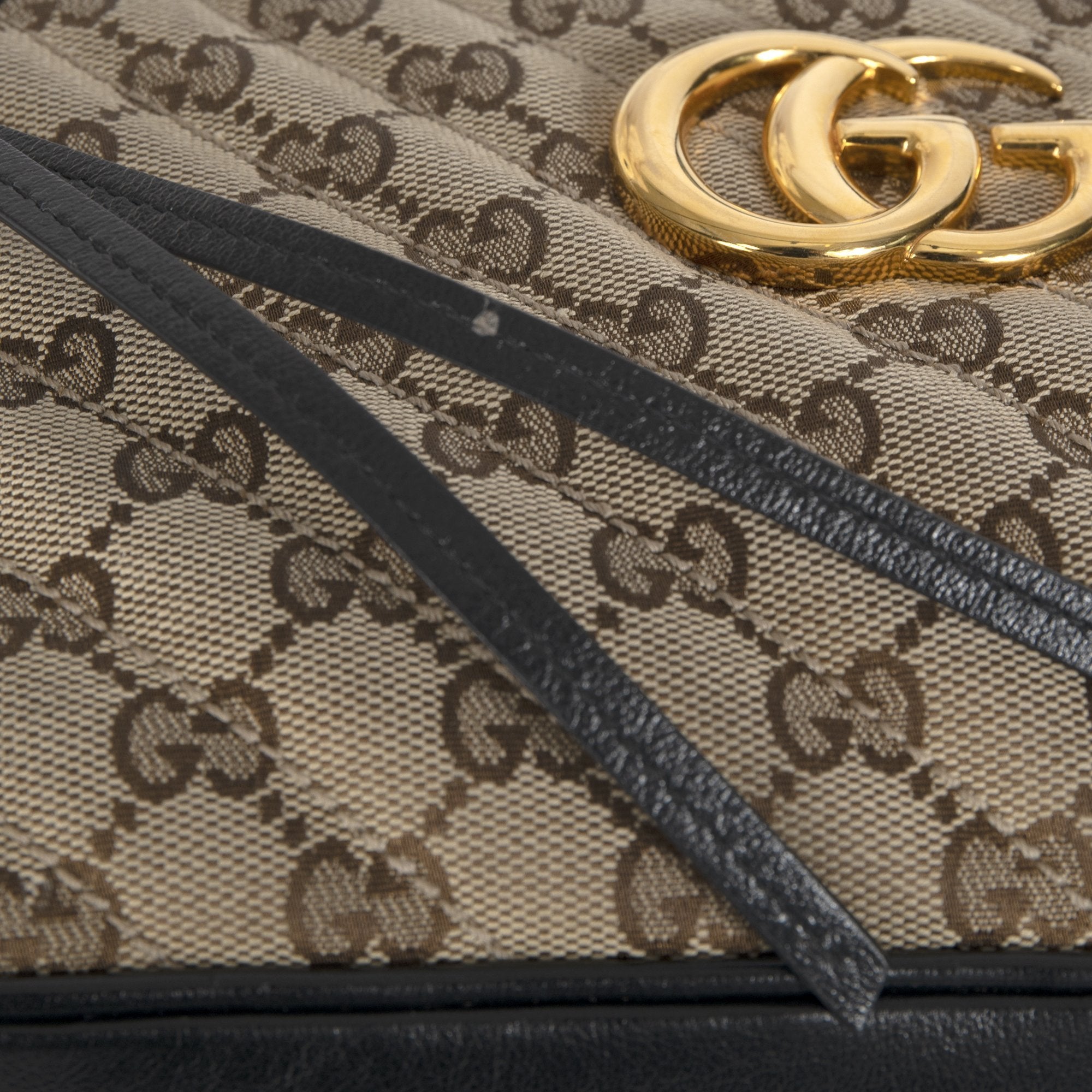 Gucci GG Marmont Small Shoulder Bag