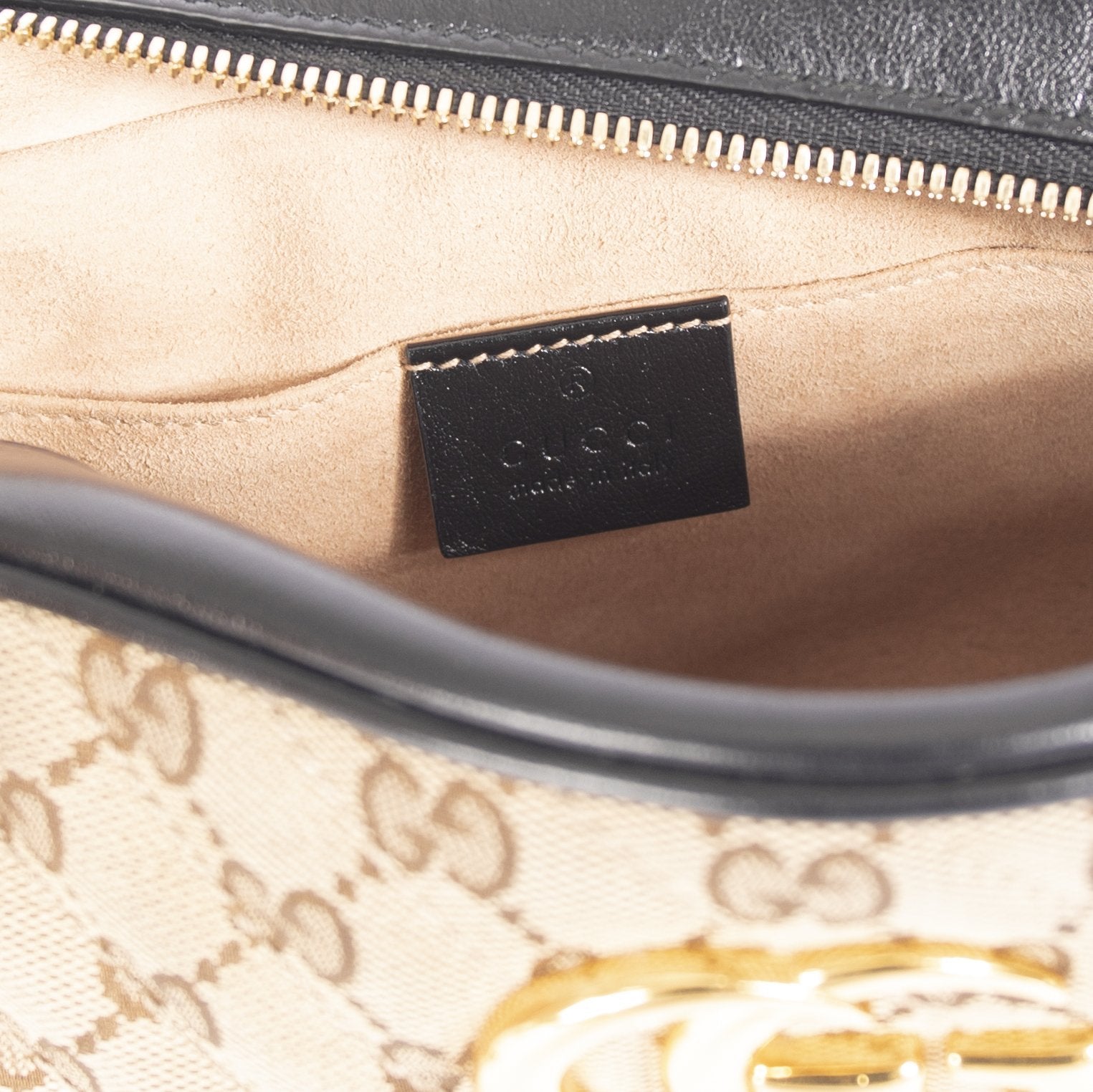 Gucci GG Marmont Small Shoulder Bag