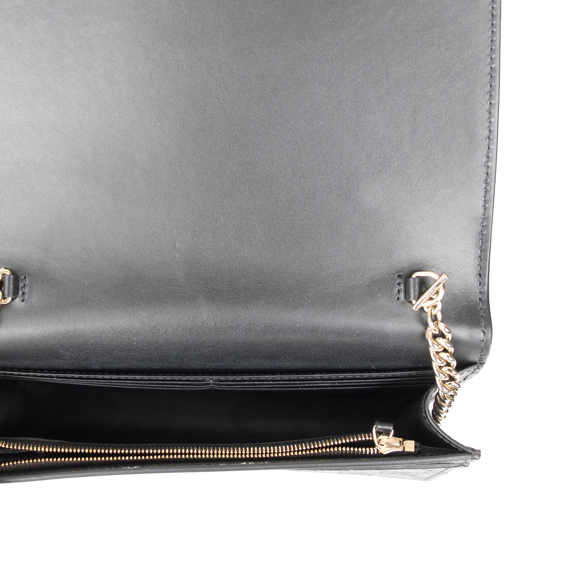 Gucci GG Signature Bow Wallet on Chain