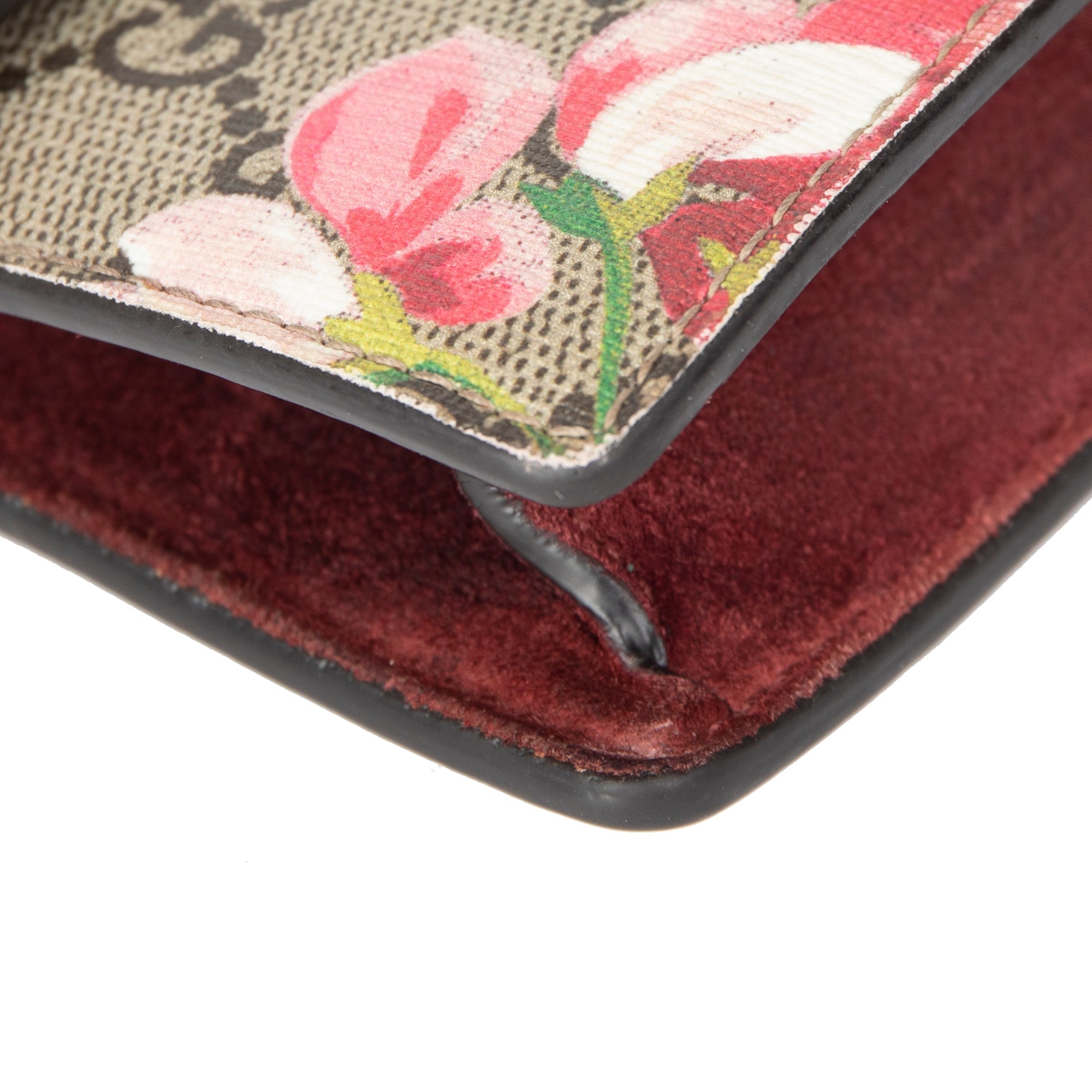 Gucci GG Supreme Blooms Dionysus Super Mini Bag