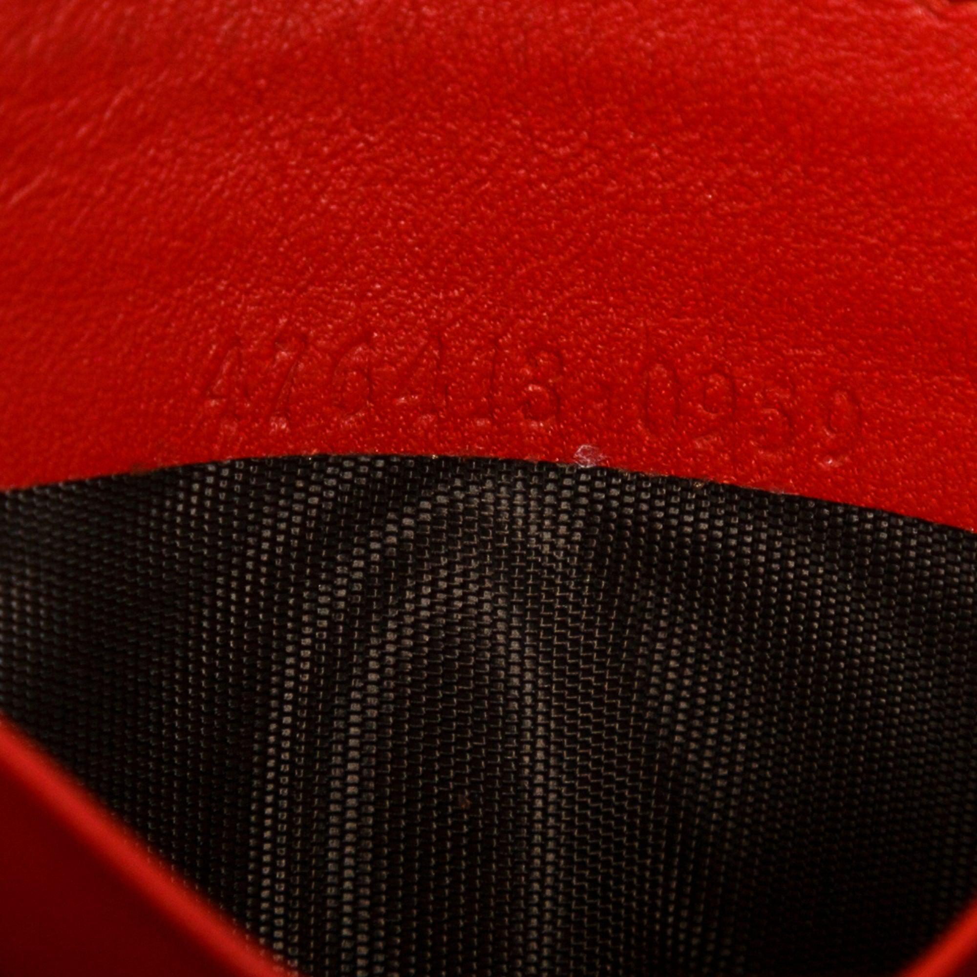 Gucci GG Supreme Embroidered Rainbow Love Zip Around Wallet