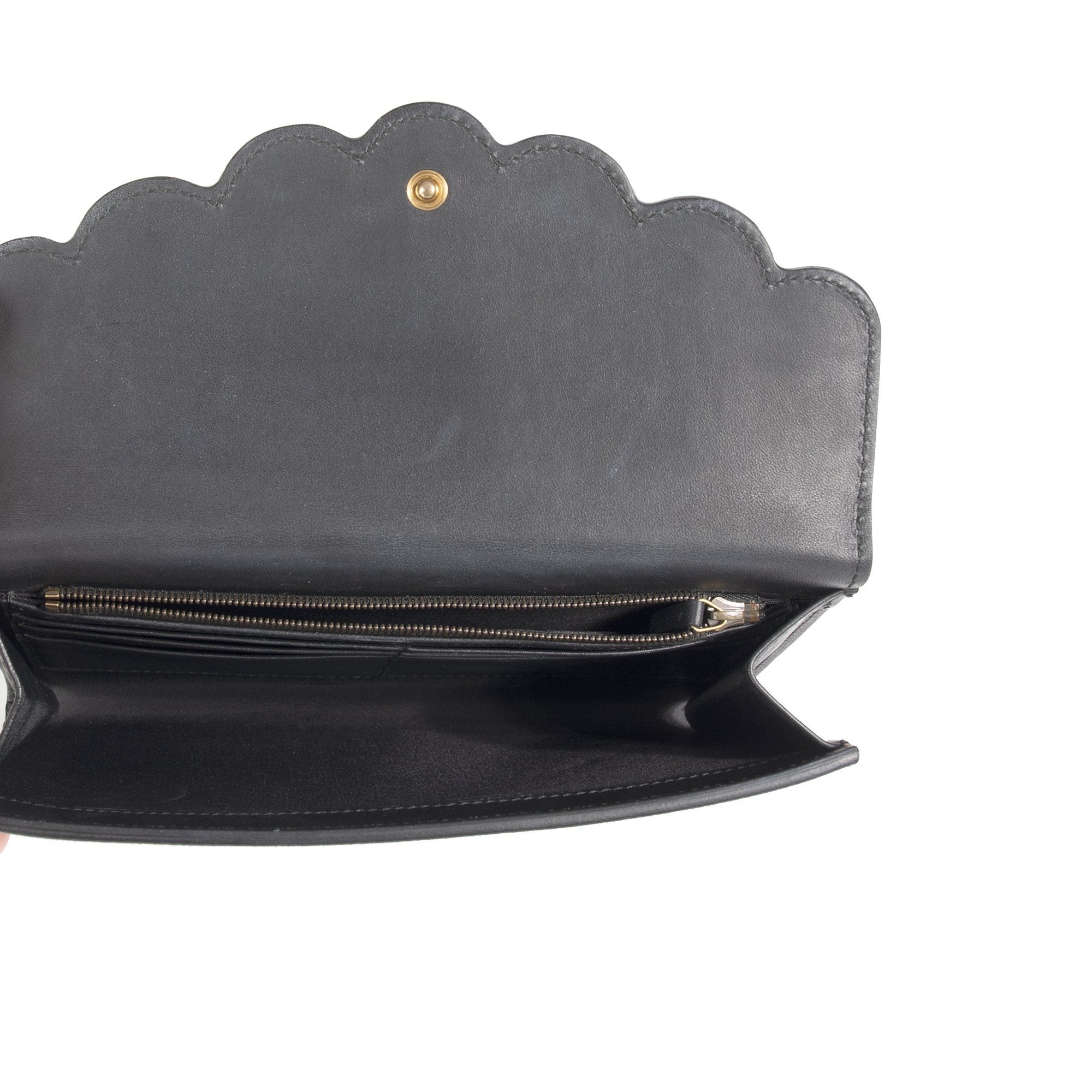 Gucci GG Supreme Peony Clutch w/ Box