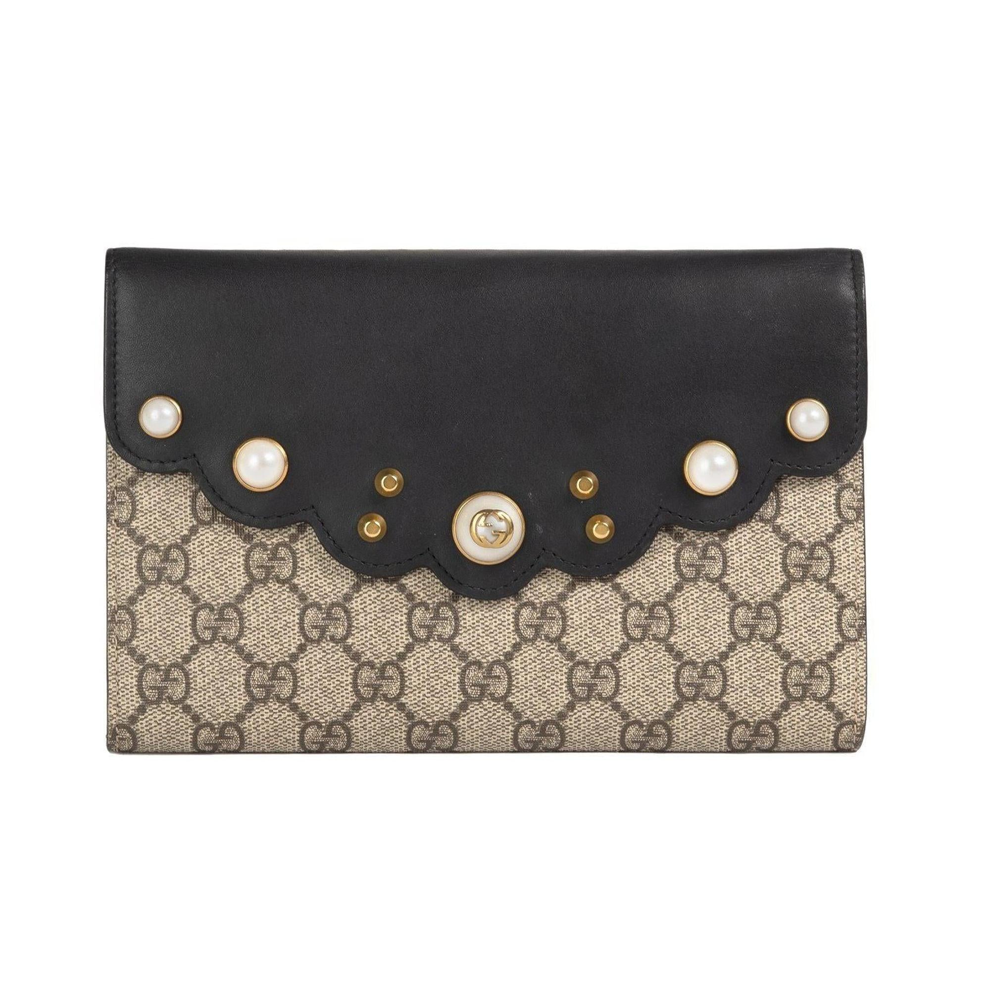 Gucci GG Supreme Peony Clutch w/ Box