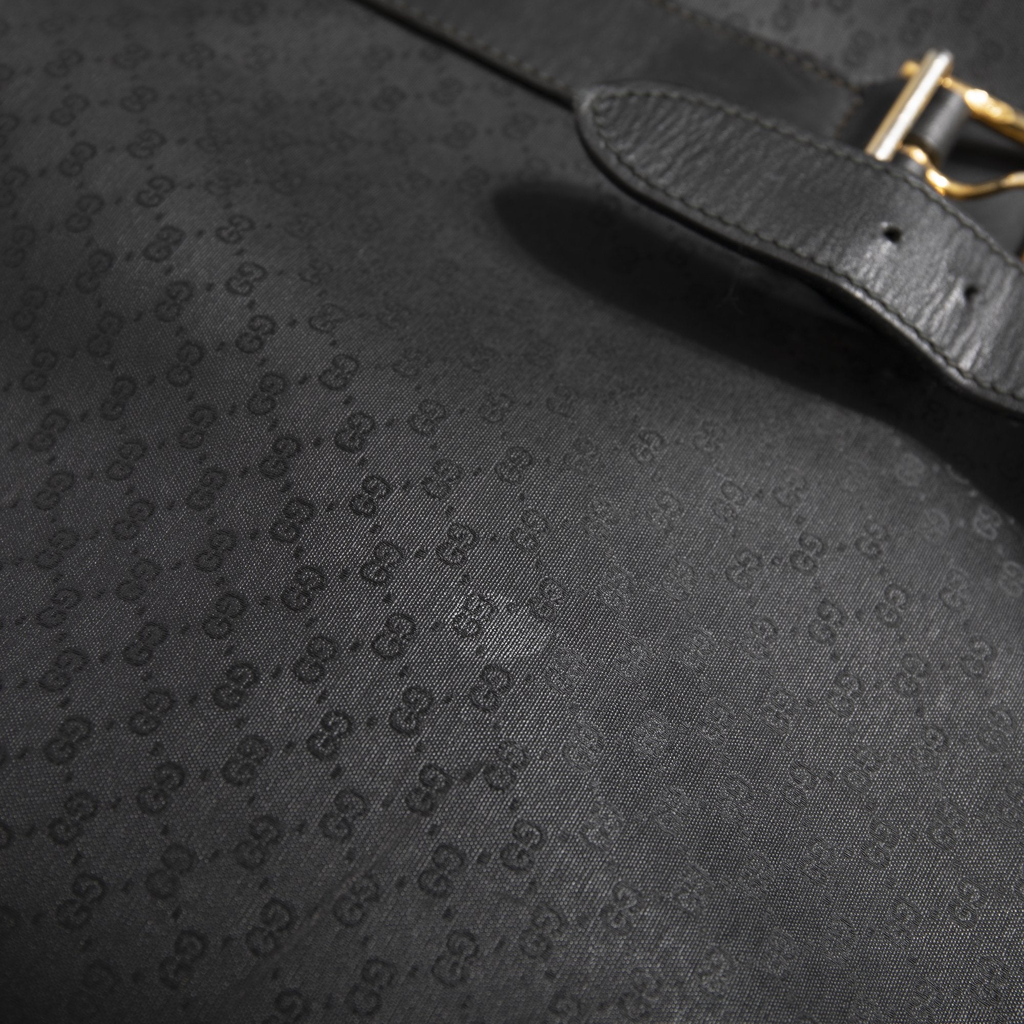 Gucci GG Supreme Suitcase 60