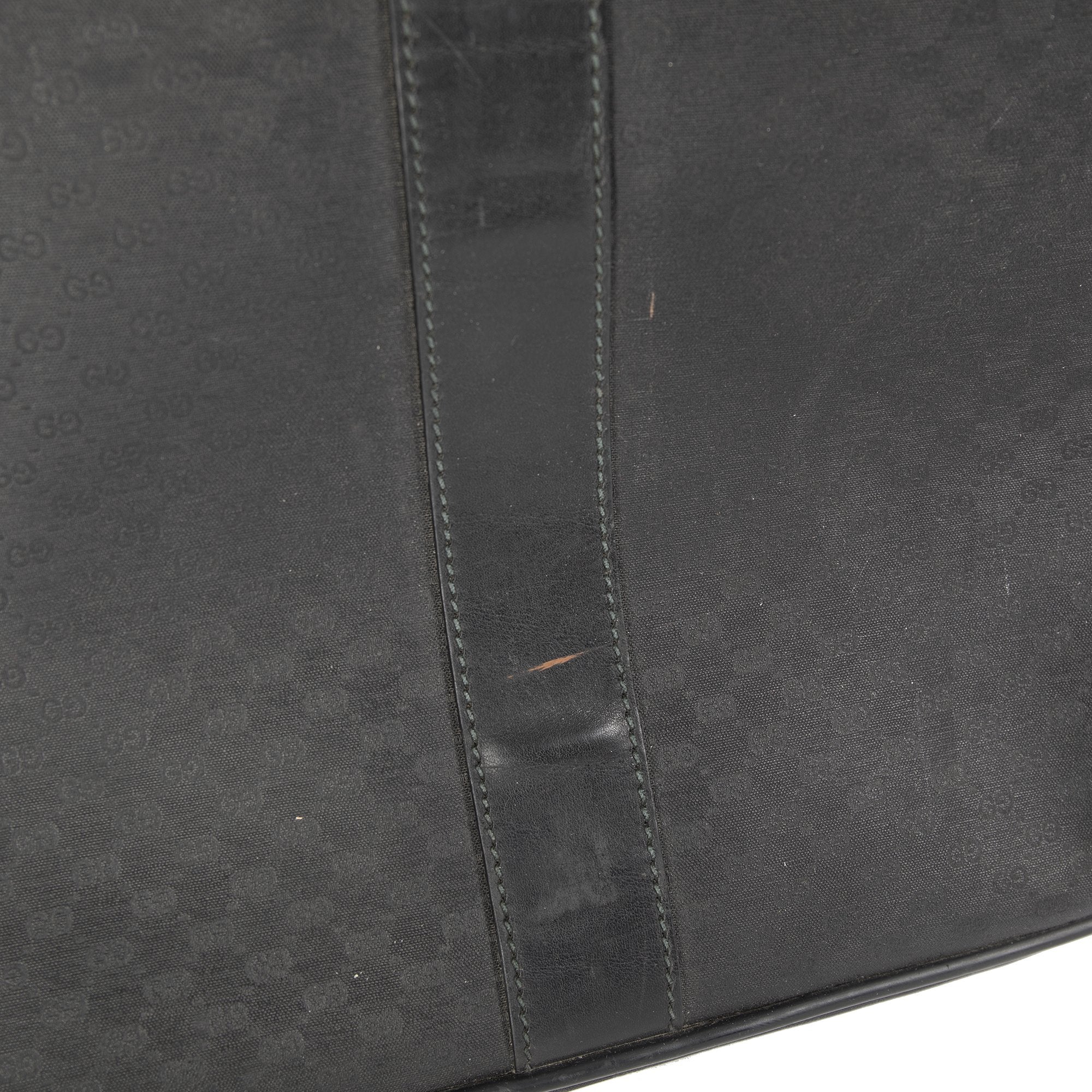 Gucci GG Supreme Suitcase 75