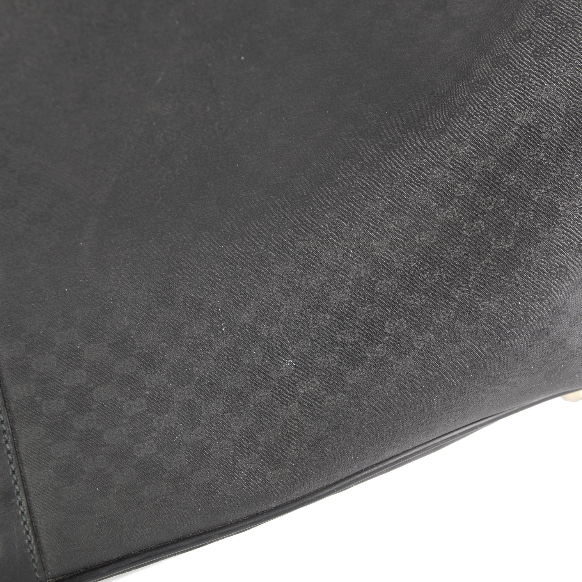 Gucci GG Supreme Suitcase 75