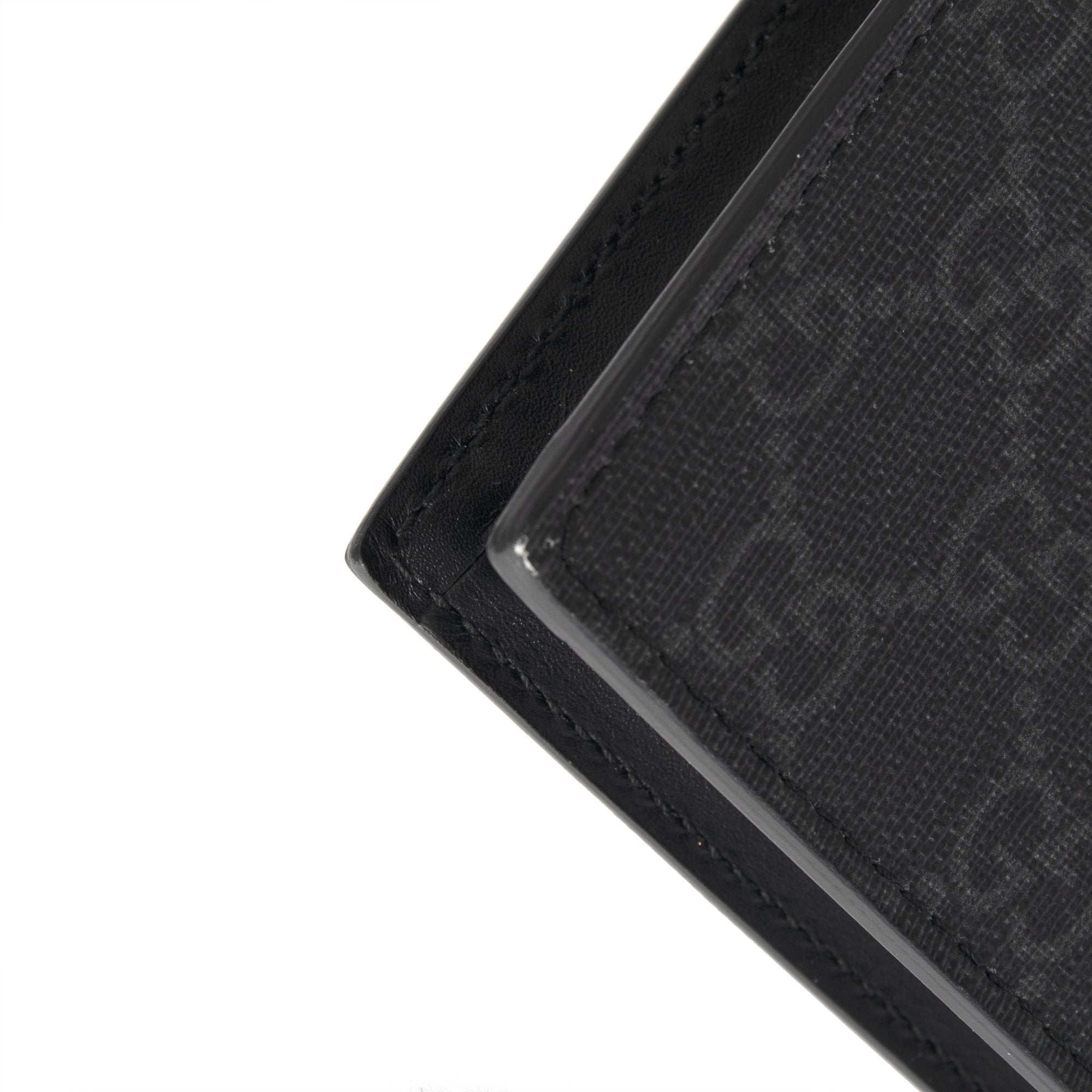 Gucci GG Supreme Wolf Print Bestiary Pouch w/ Box