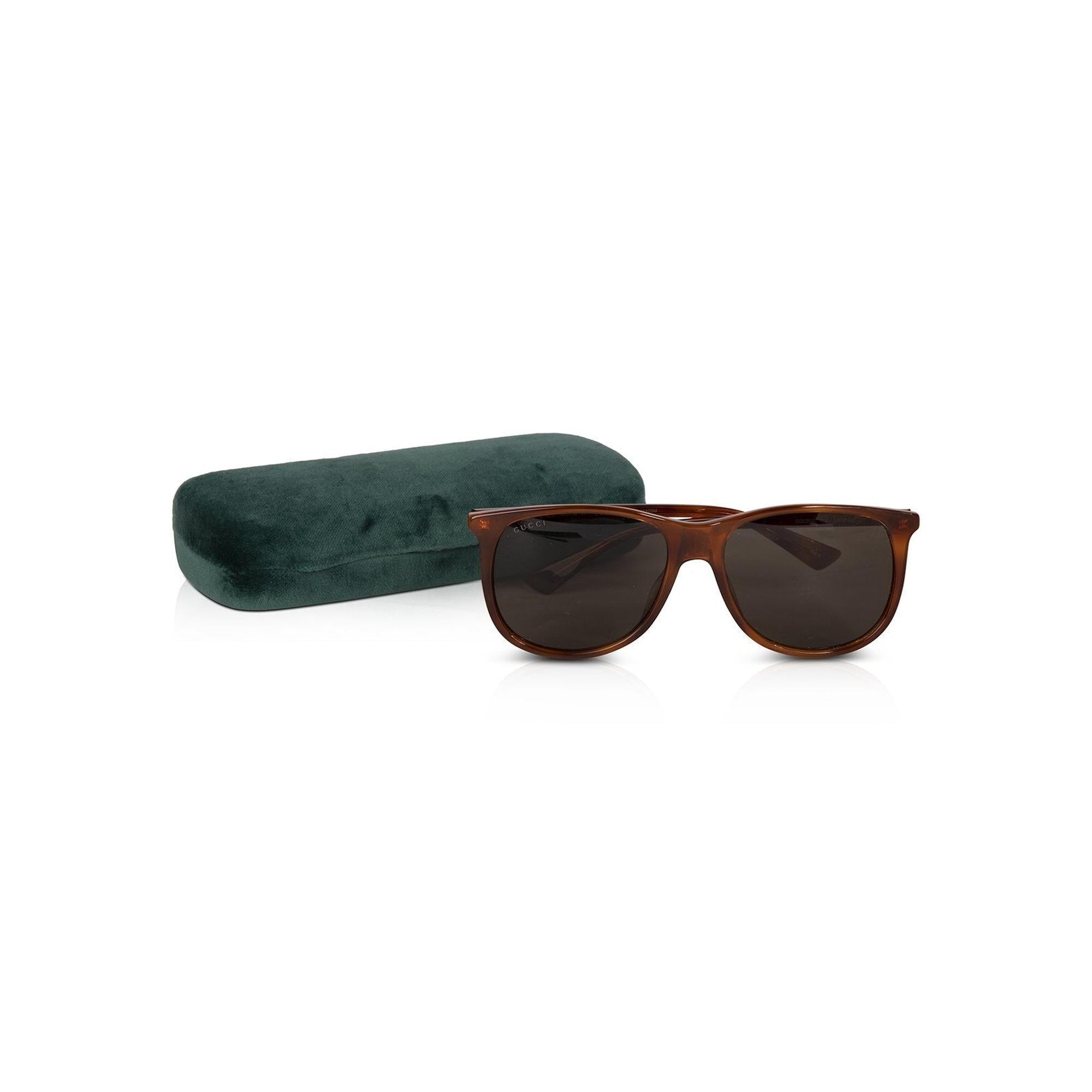 Gucci GG0263S Sunglasses w/ Case