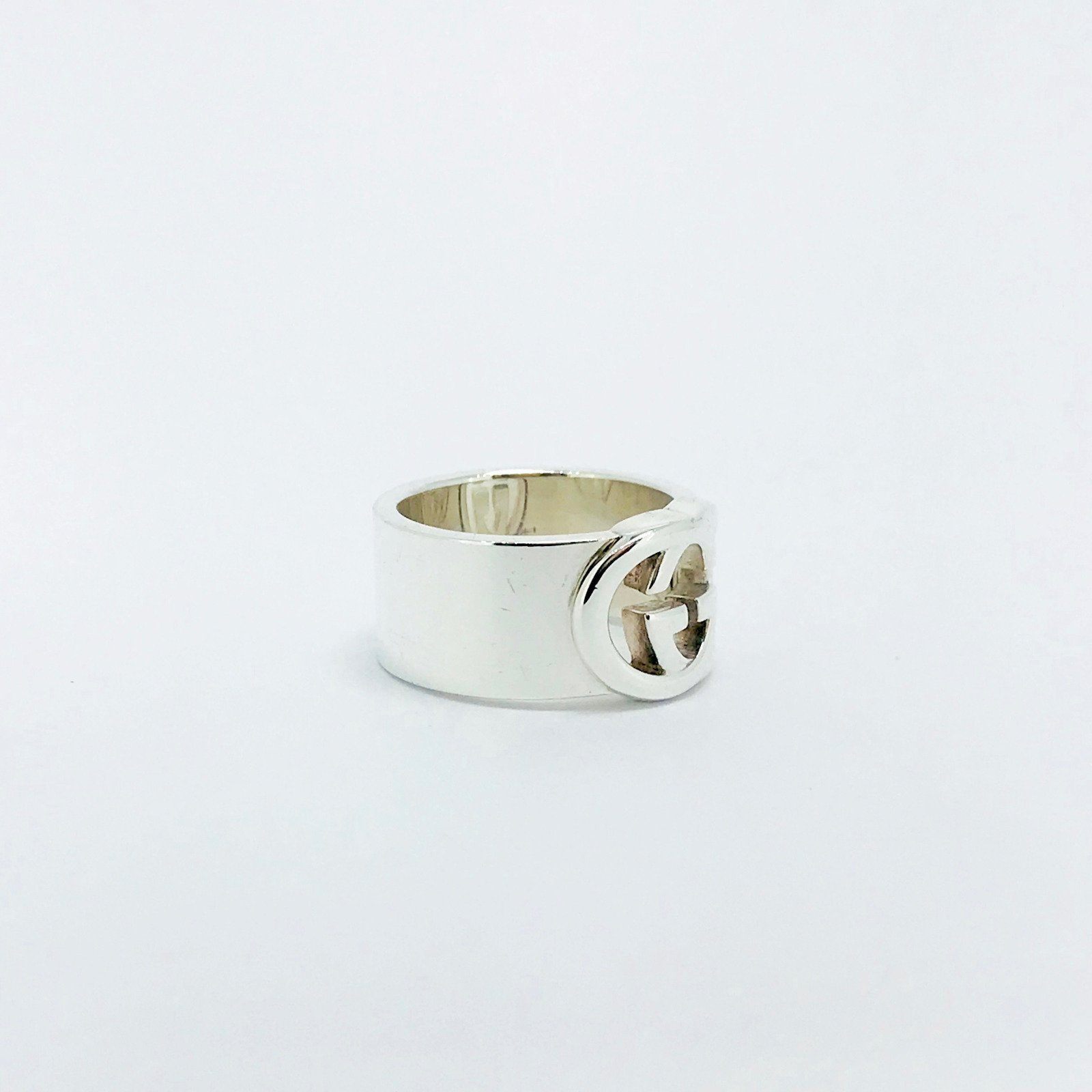 Gucci Interlocking G Wide Ring