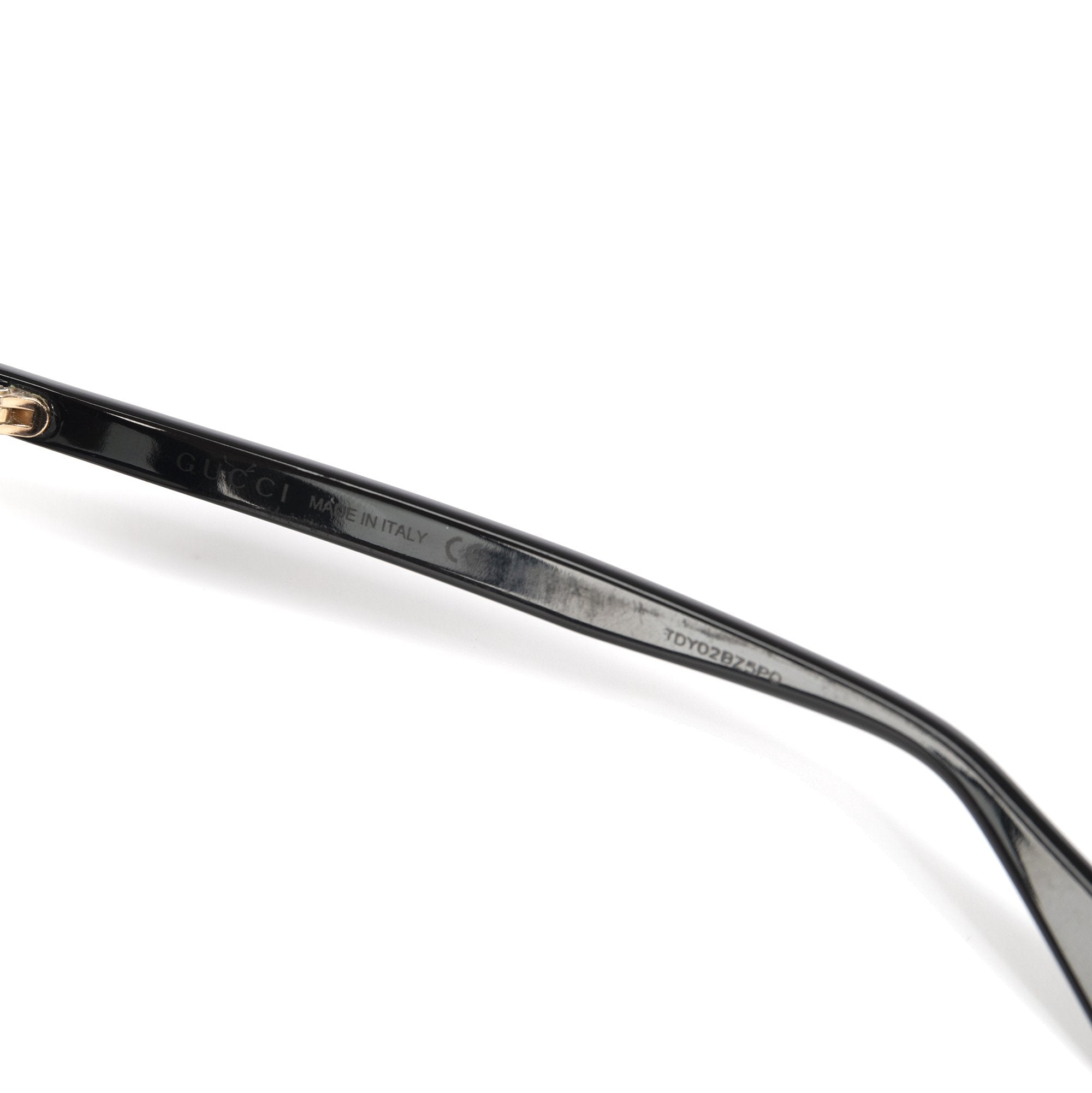 Gucci Ladies Round Sunglasses w/ Case