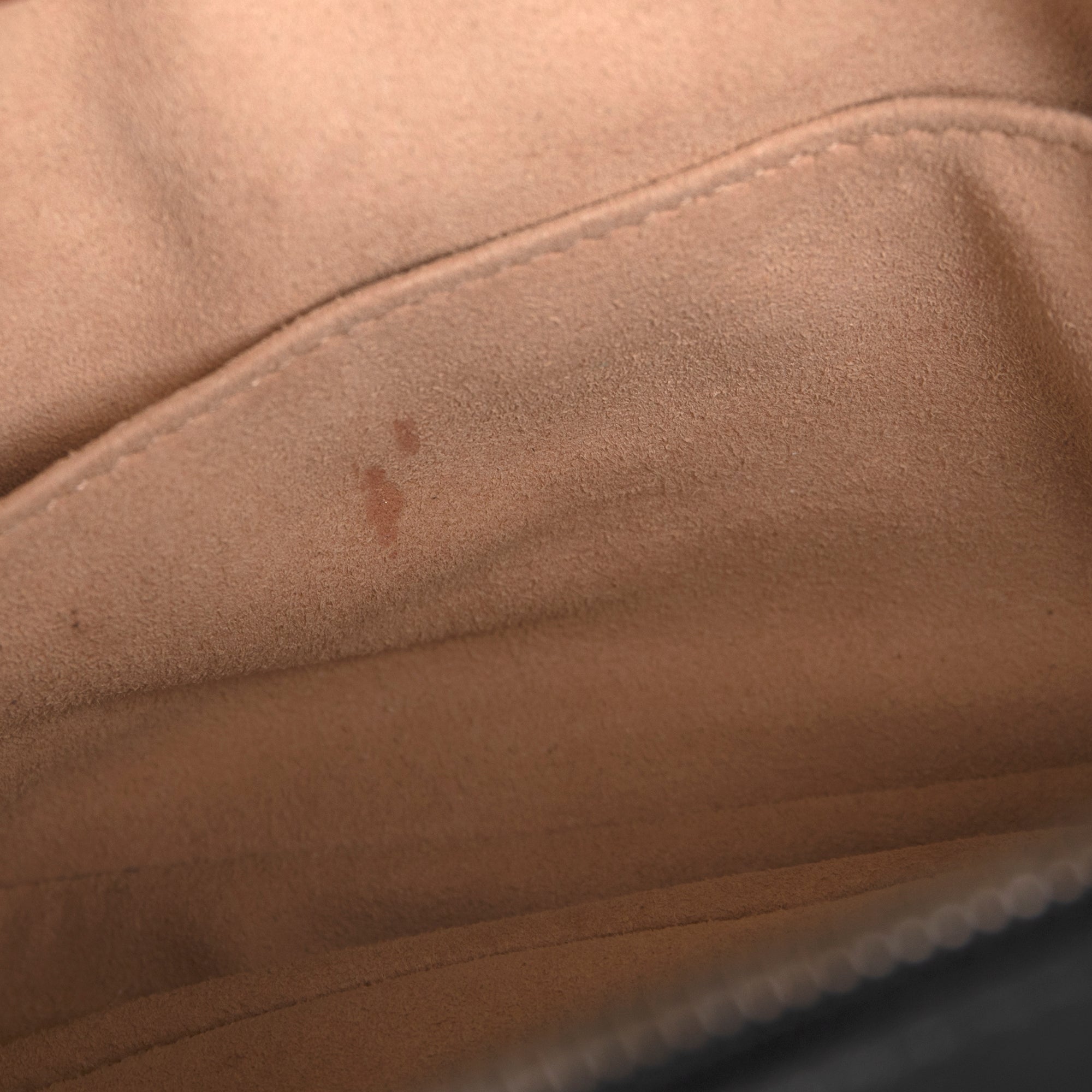 Gucci Large GG Marmont Matelasse Leather Belt Bag w/ Box