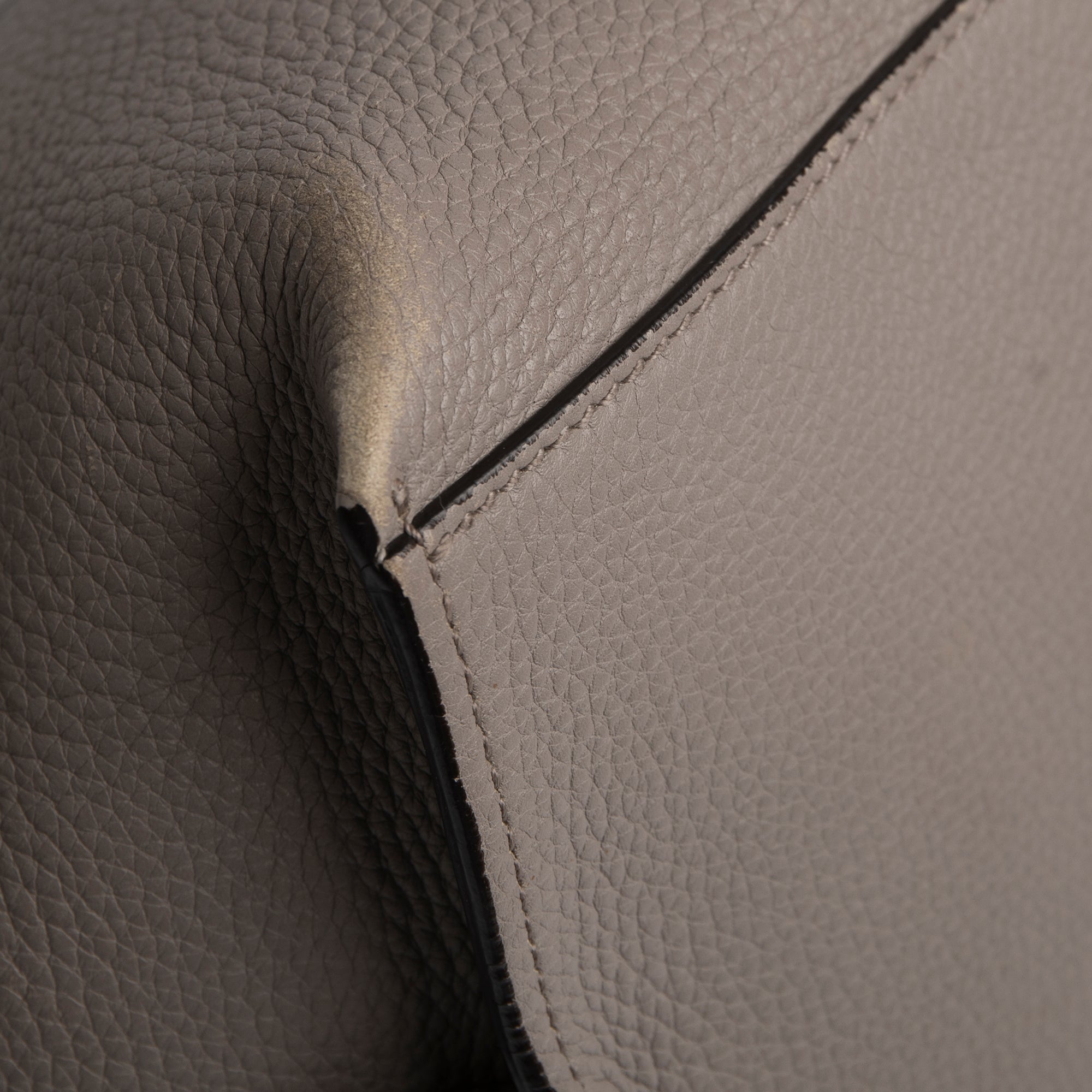 Gucci Large Leather Bamboo Daily Top Handle Bag