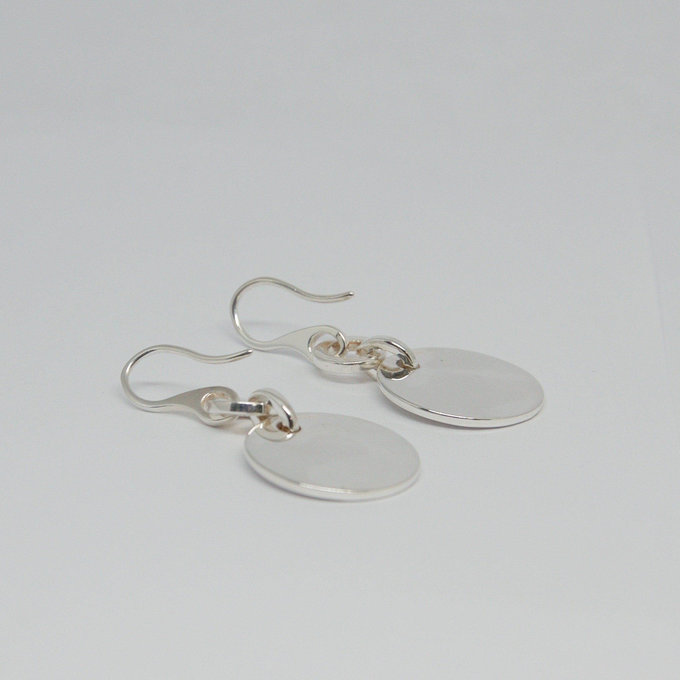 Gucci Logo Round Tag Drop Earrings