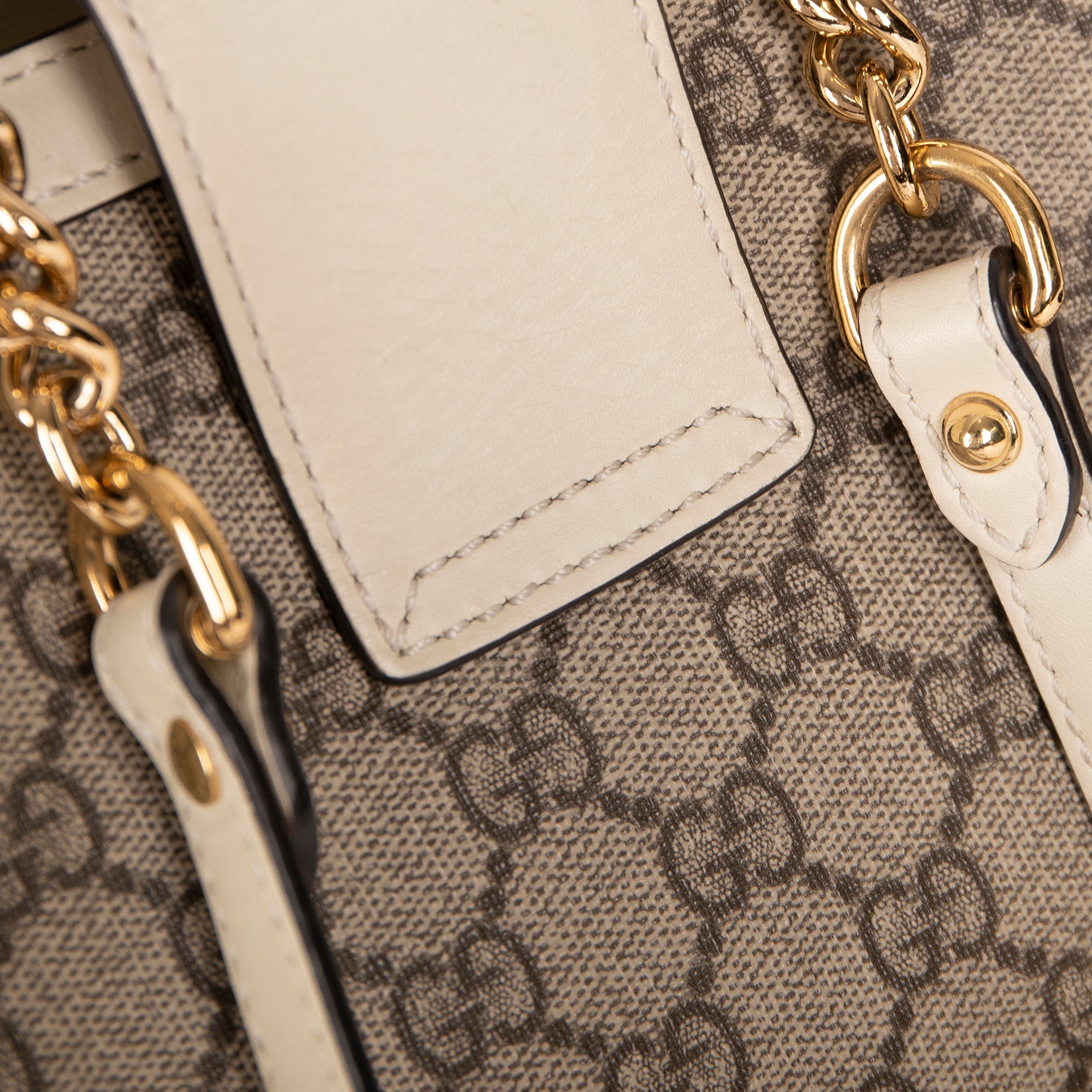 Gucci Medium GG Supreme Padlock Shoulder Bag w/ Box