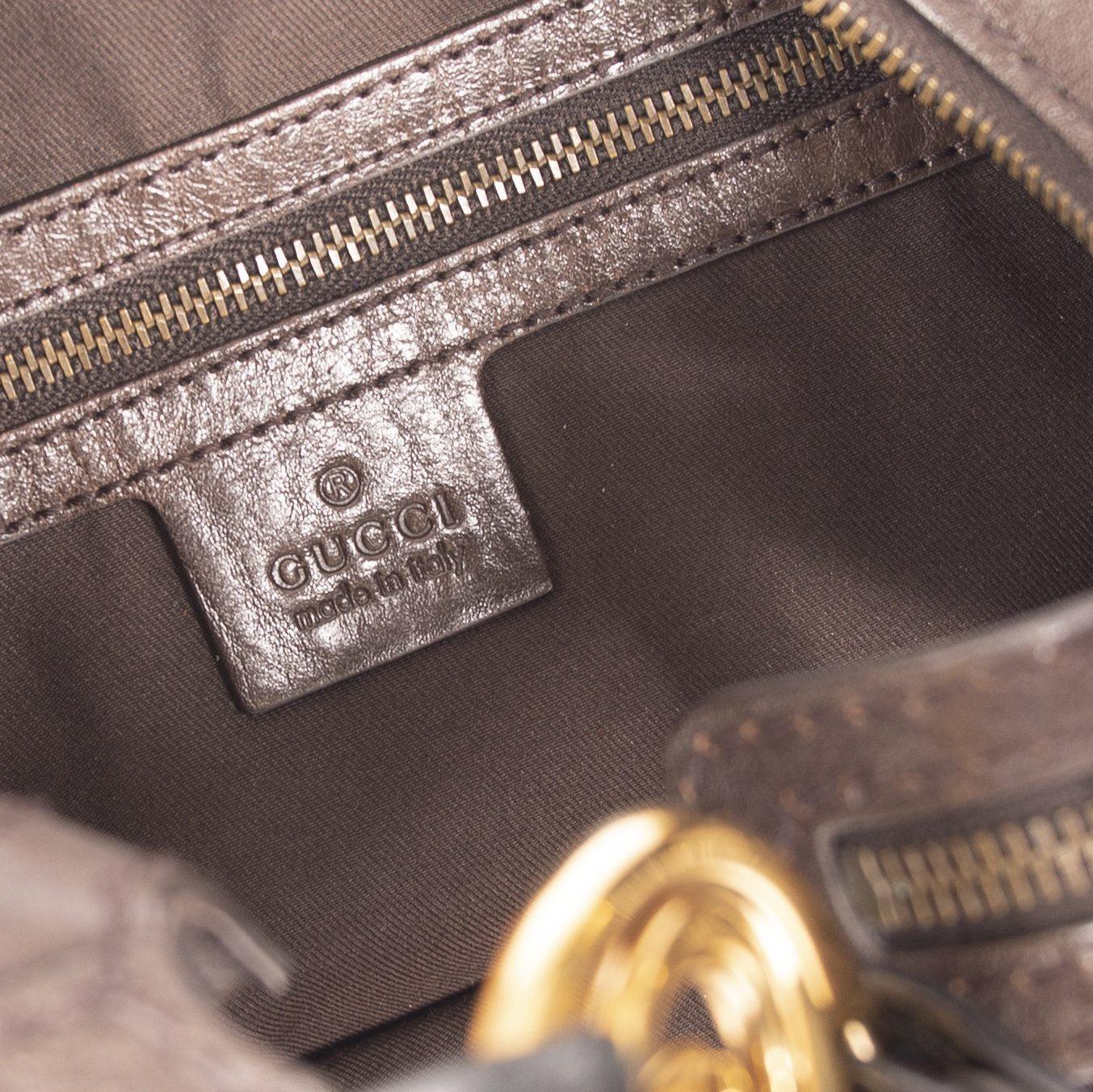 Gucci Medium Interlocking GG Canvas Hobo