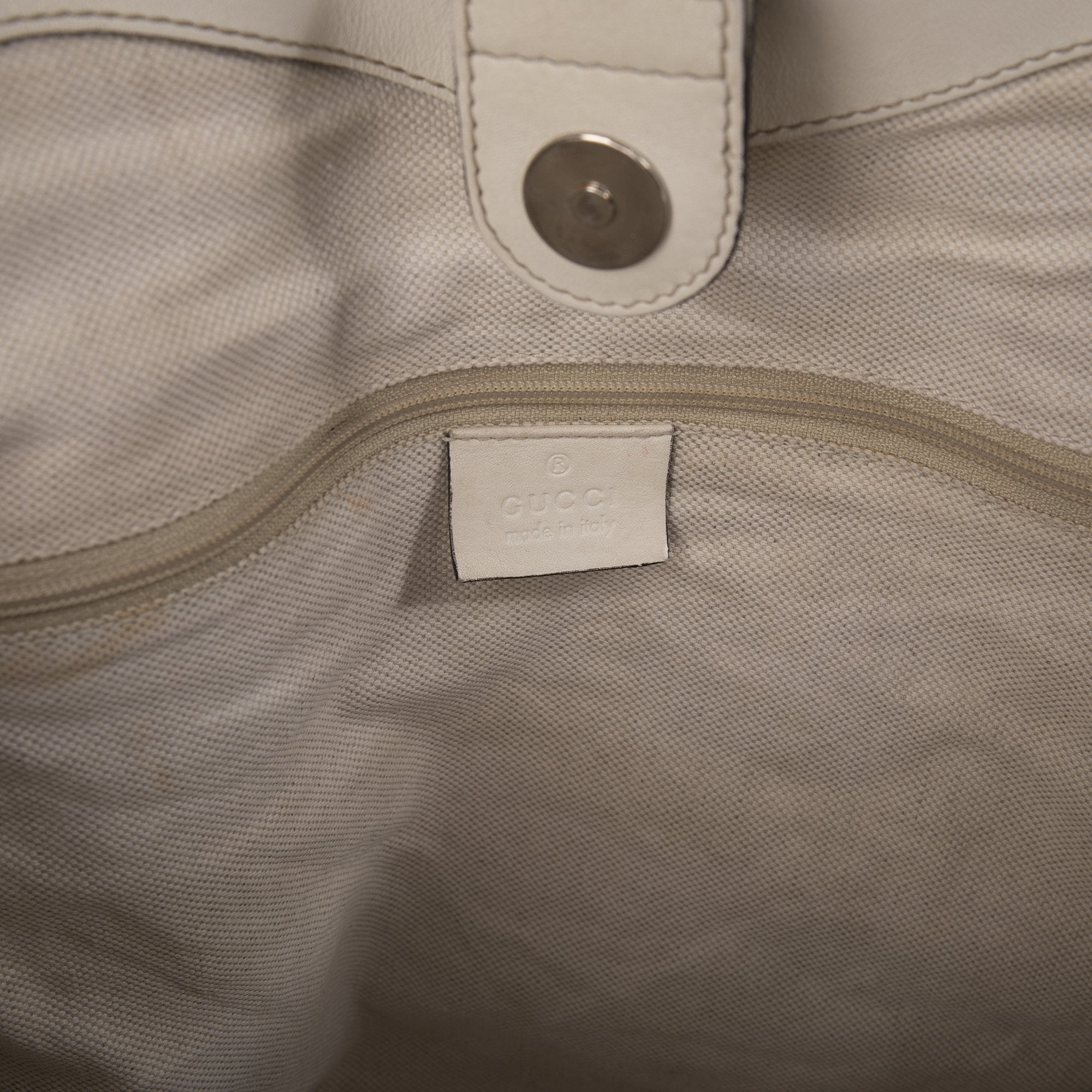 Gucci Medium Raffia Diamante Sukey Tote