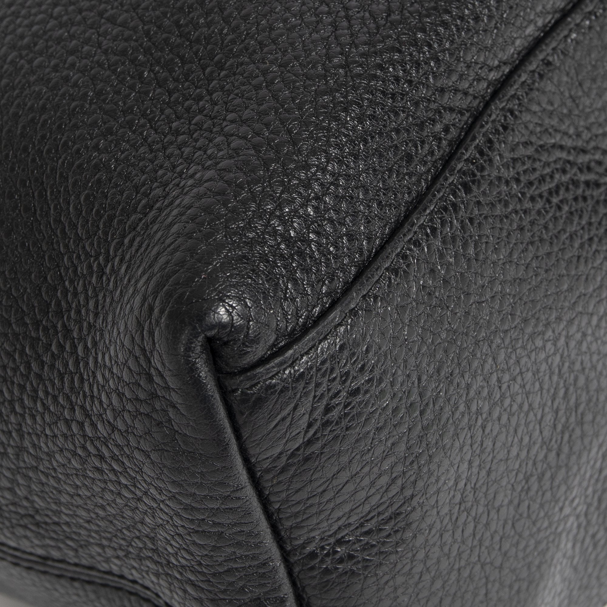 Gucci Medium Soho Chain Shoulder Bag