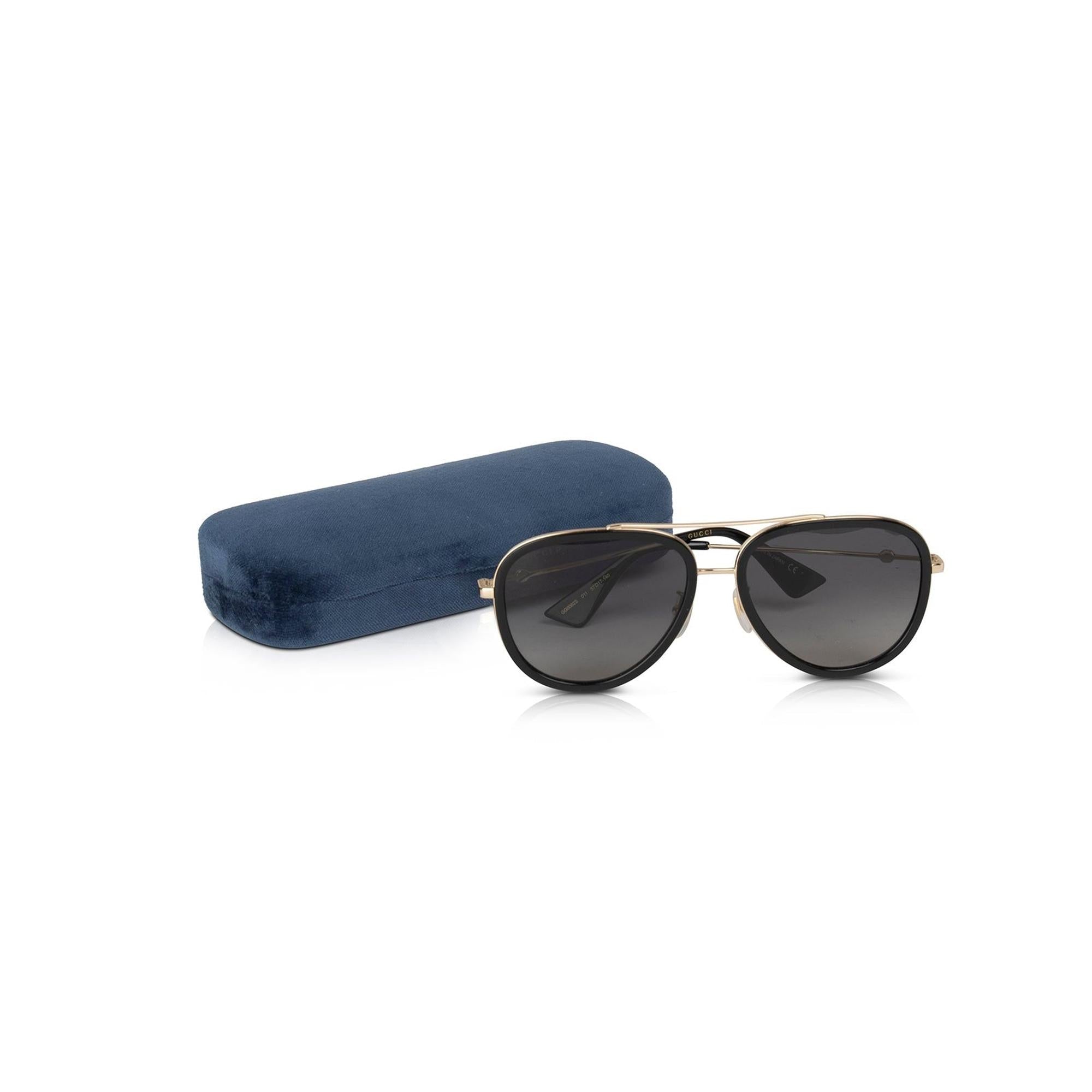 Gucci Polarized Aviator Sunglasses w/ Case