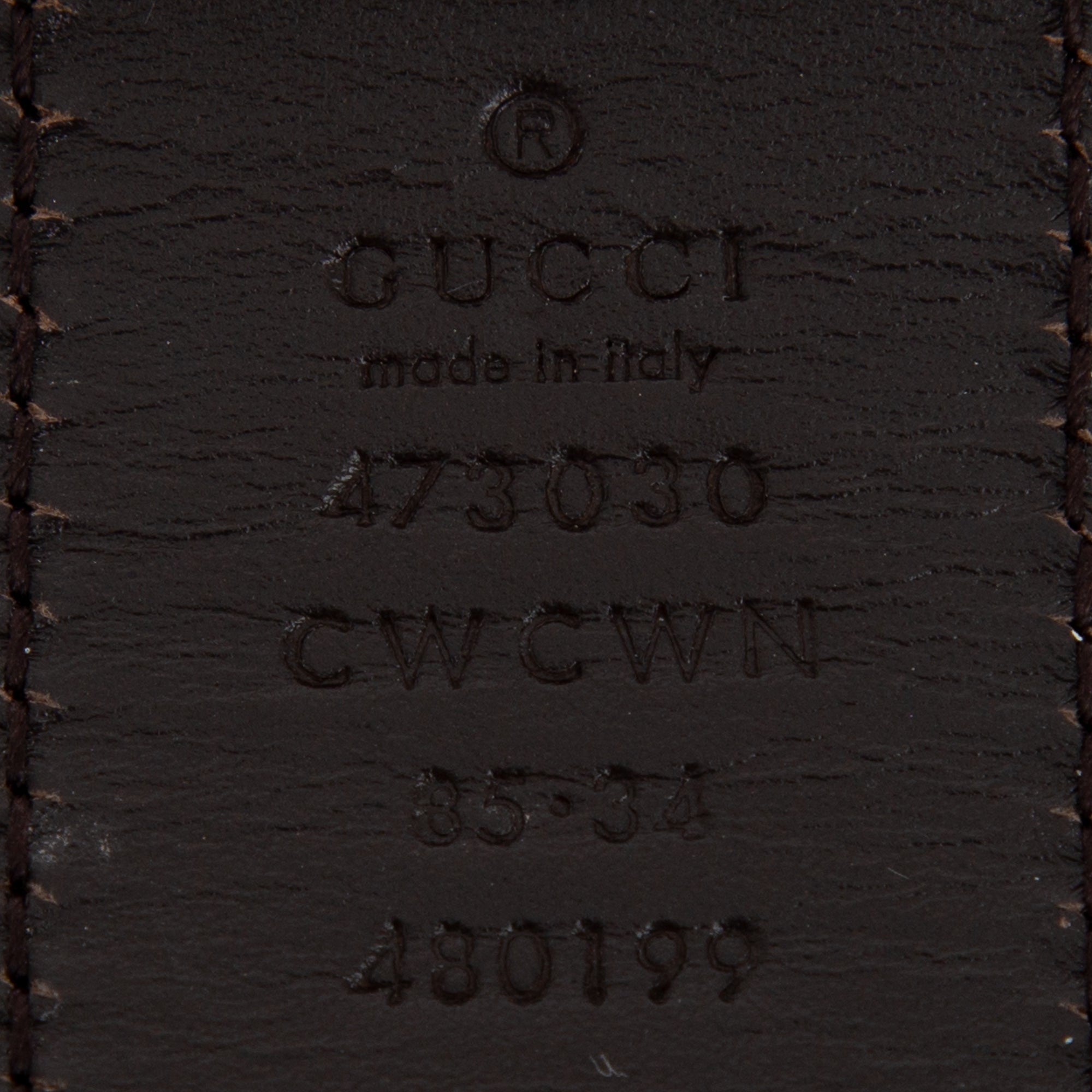 Gucci Reversible Gucci Signature Leather Belt w/ Box