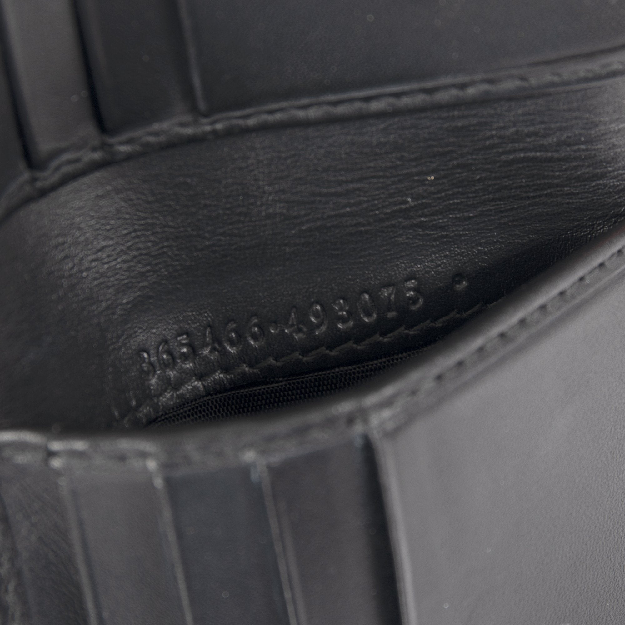 Gucci Signature Bifold Wallet