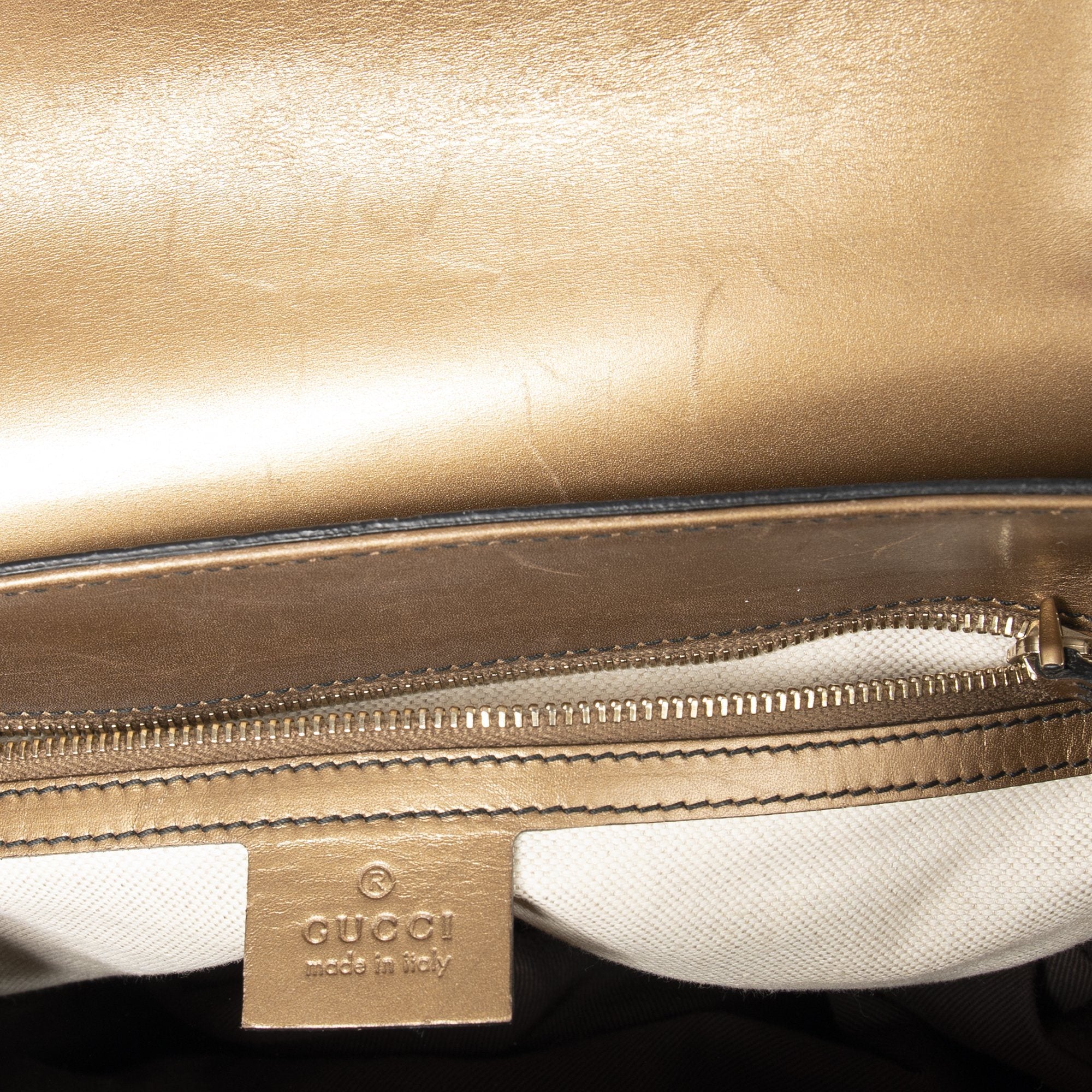 Gucci Signature Large Emily Chain Shoulder Bag