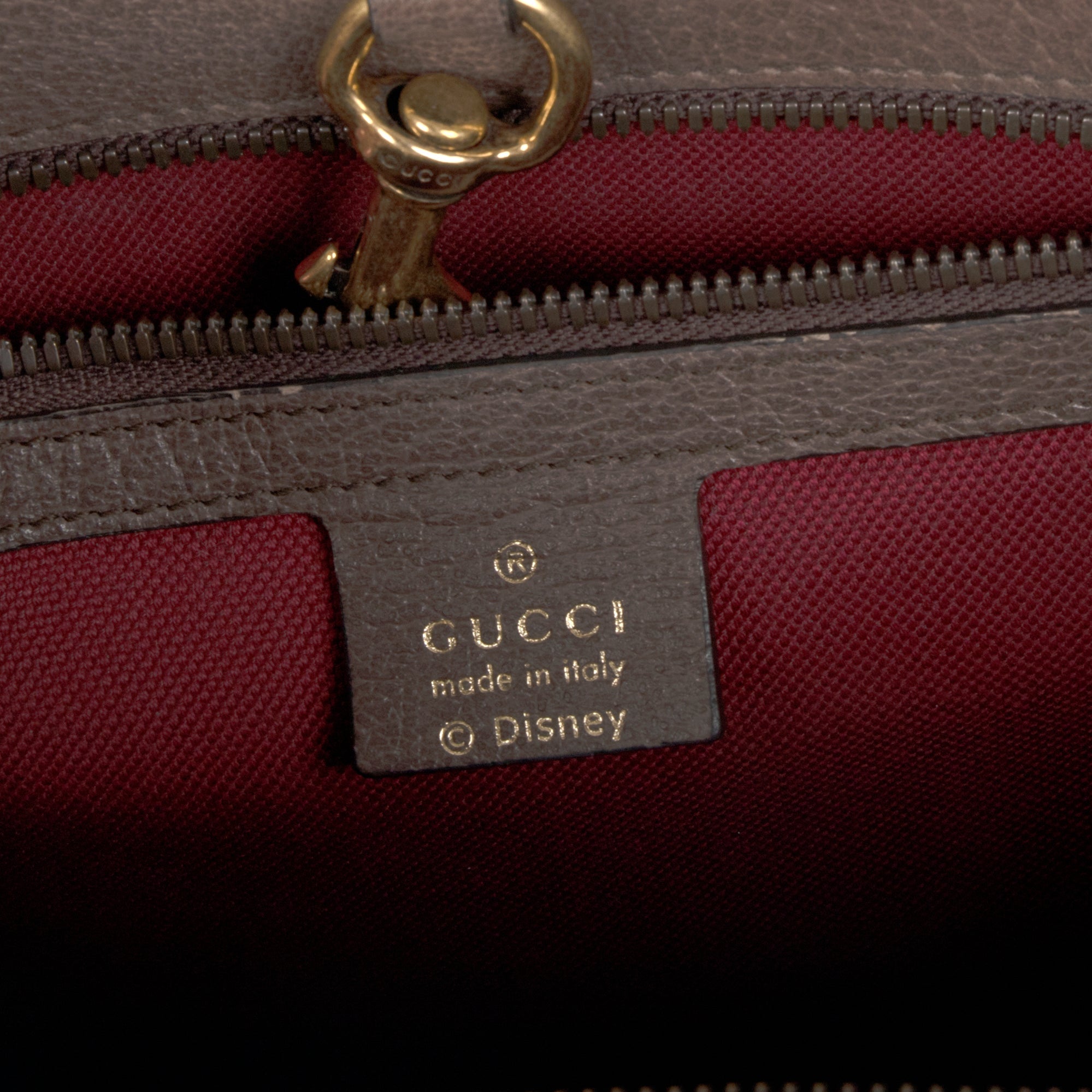 Gucci x Disney Donald Duck GG Supreme Convertible Tote