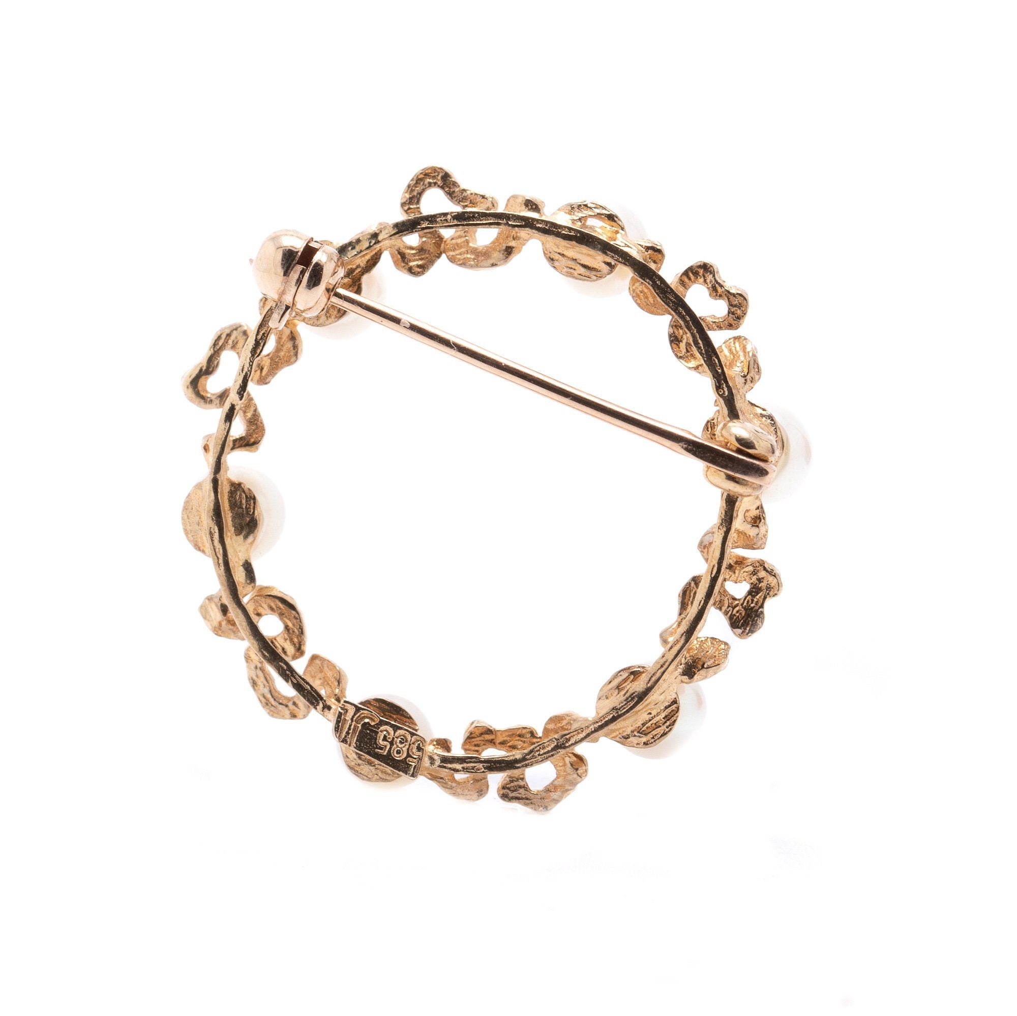 Halo Brooch with Pearls