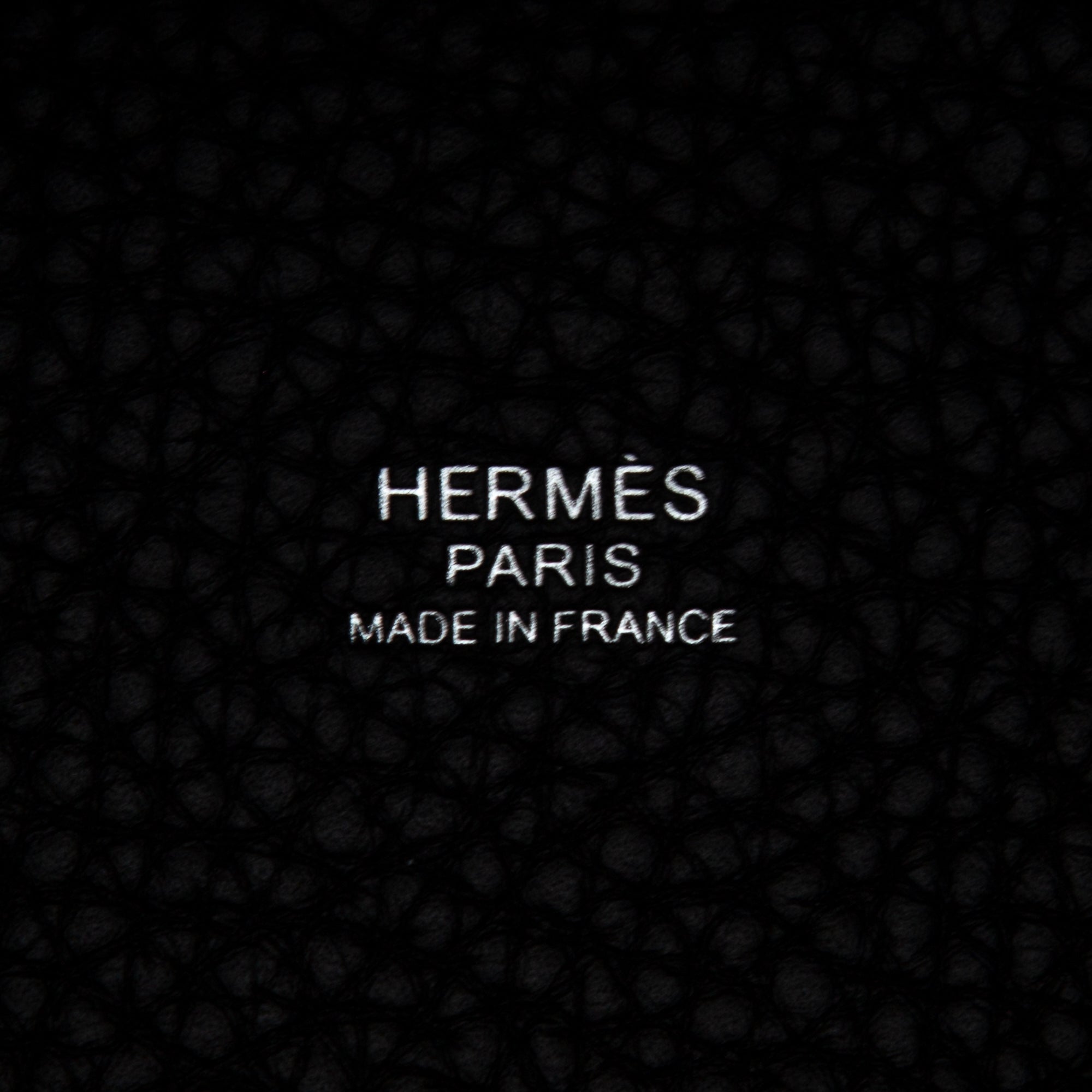 Hermes 2021 Black Taurillon Clemence Picotin Lock 18 w/ Box