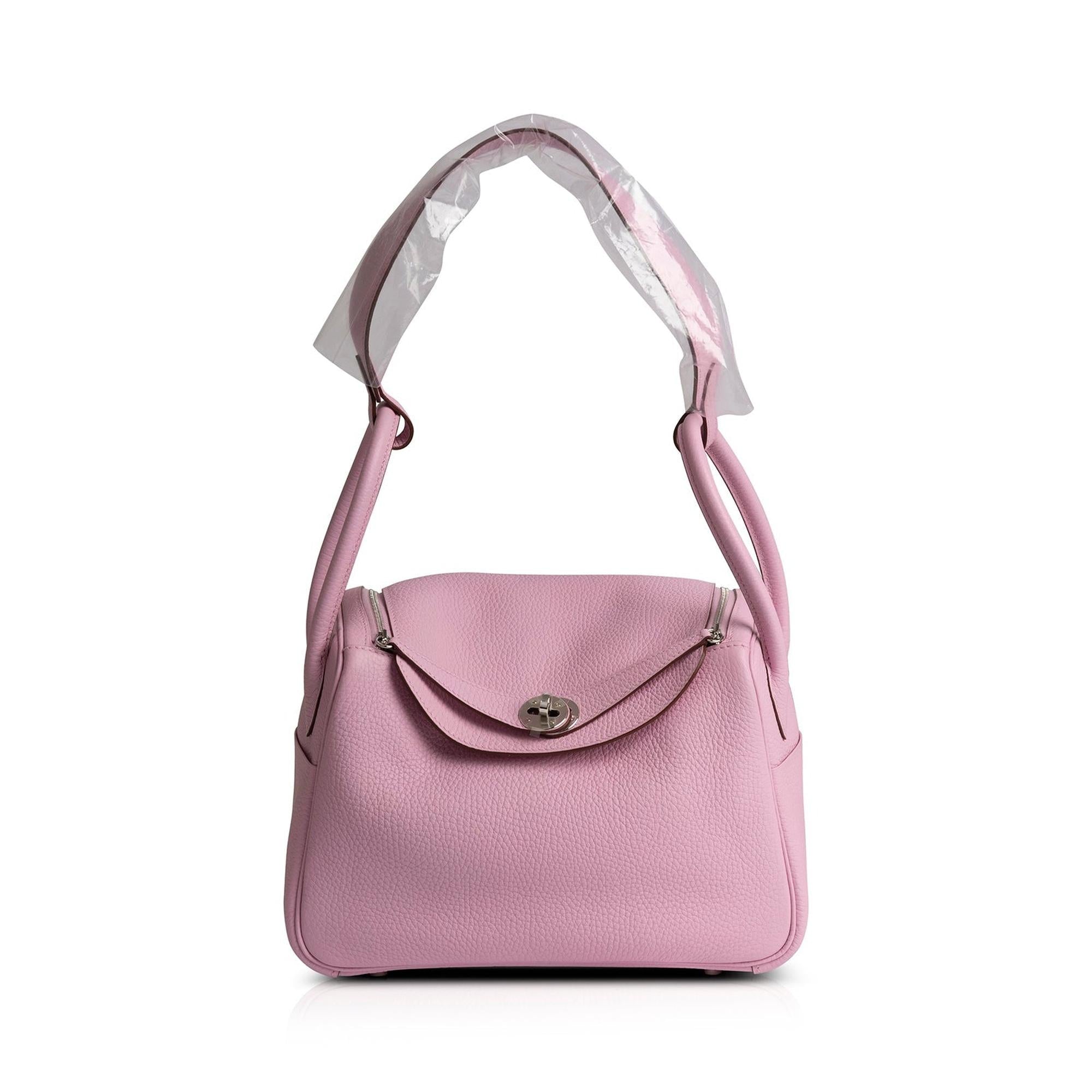 Hermes 2022 Clemence Lindy 26 w/ Receipt