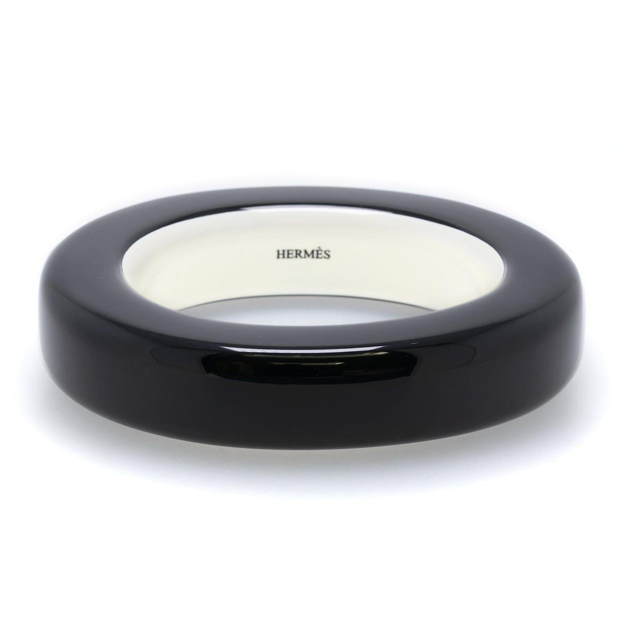 Hermes Ariodante Black Lacquered Wood Bangle