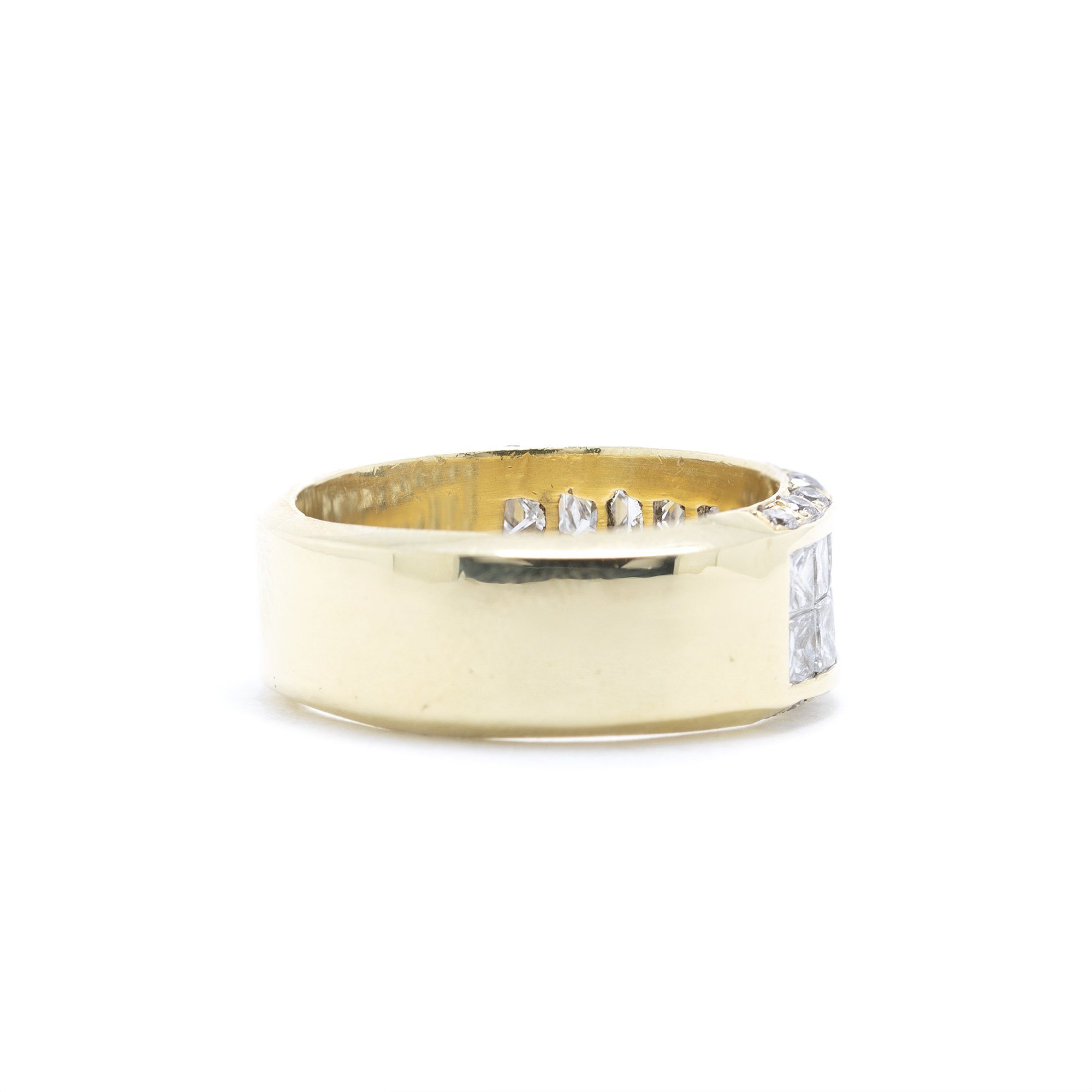 Invisible-Set Two-Row Diamond Band Ring