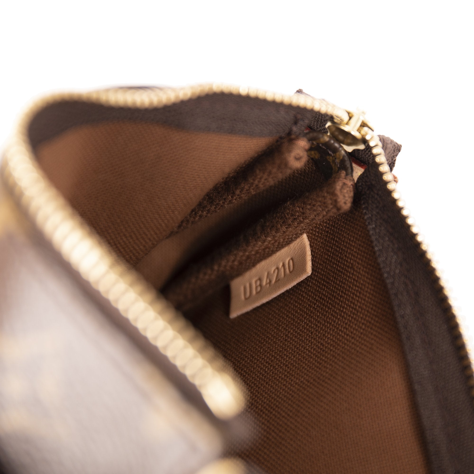 Louis Vuitton 2020 Monogram Mini Pochette Accessories w/ Box