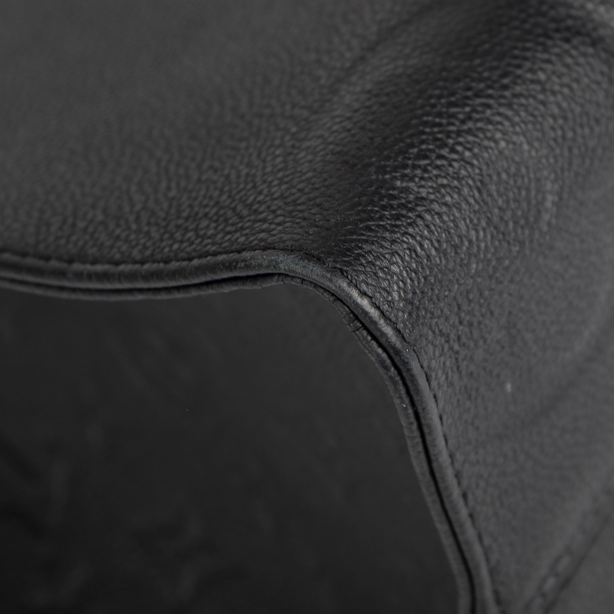 Louis Vuitton 2021 Monogram Empreinte Onthego MM w/ Box & Receipt