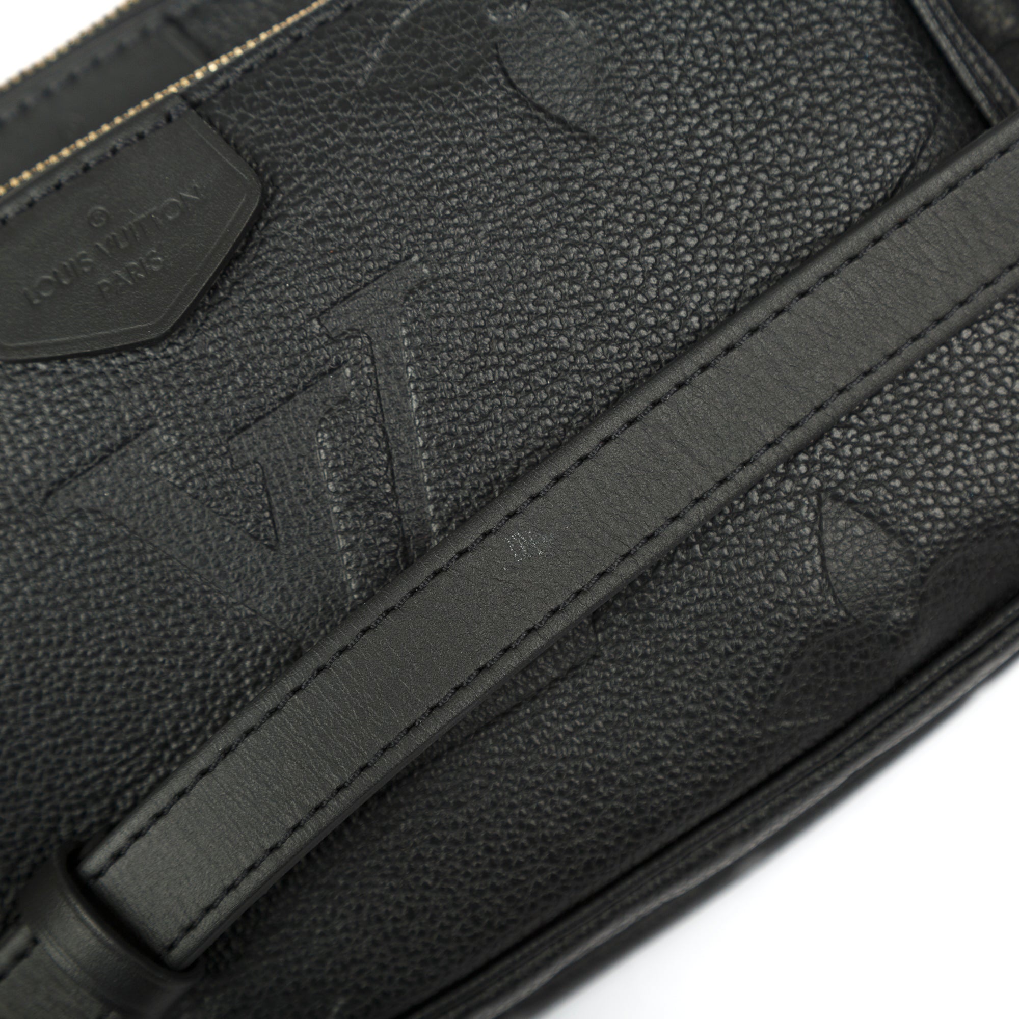 Louis Vuitton 2022 Empreinte Leather Multi-Pochette Accessoires w/ Box & Receipt
