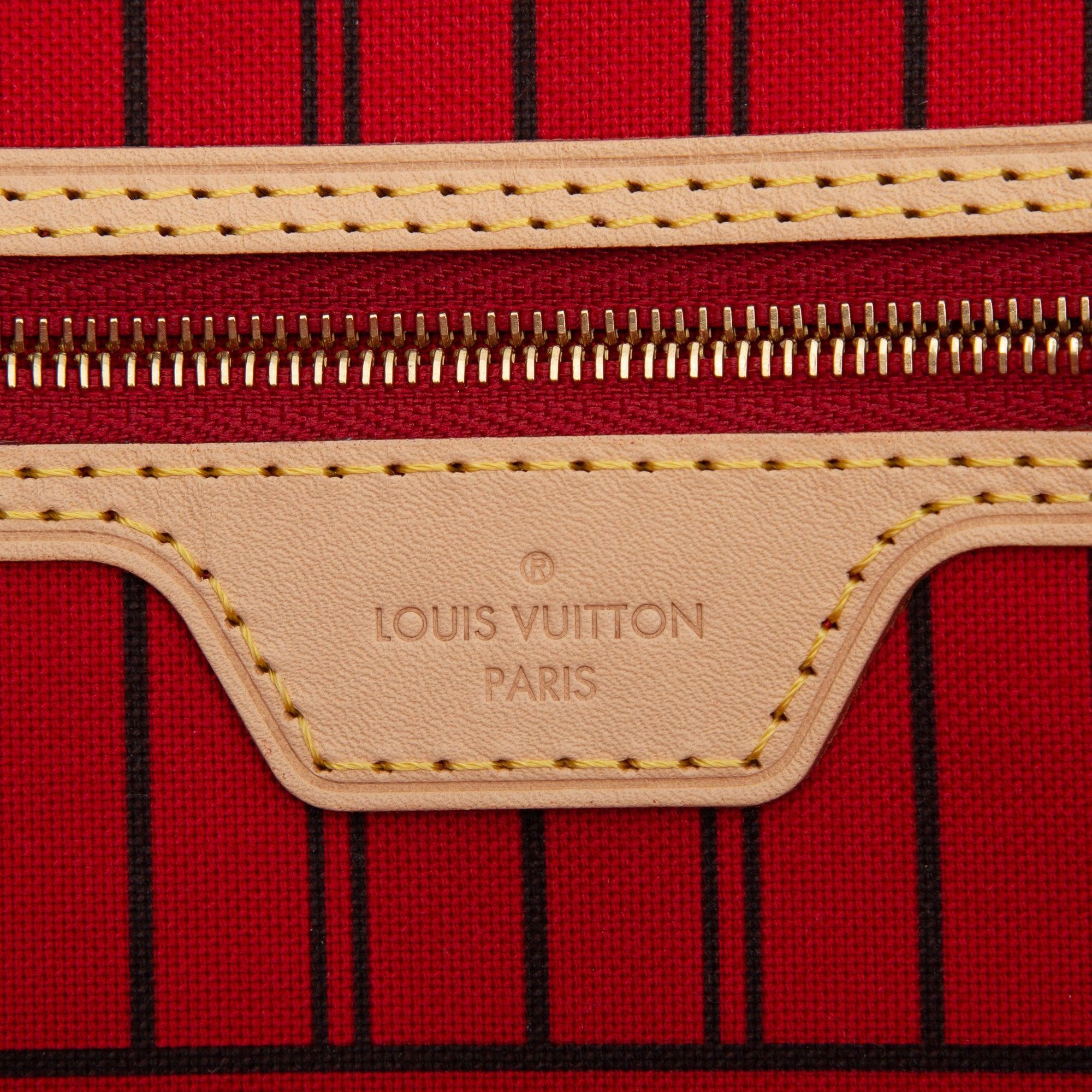 Louis Vuitton 2022 Monogram Neverfull MM w/ Pouch & Box