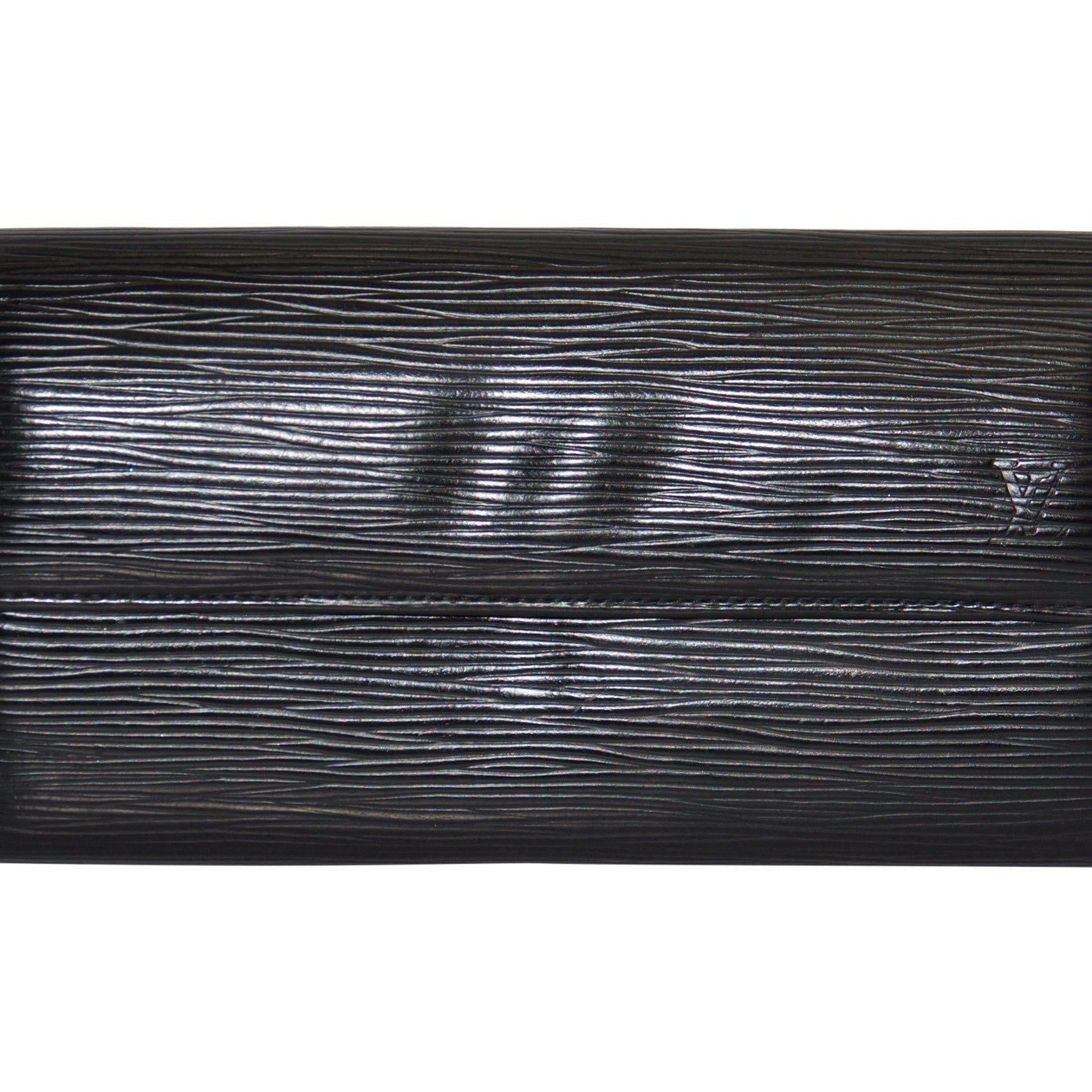 Louis Vuitton Black Epi Sarah Wallet