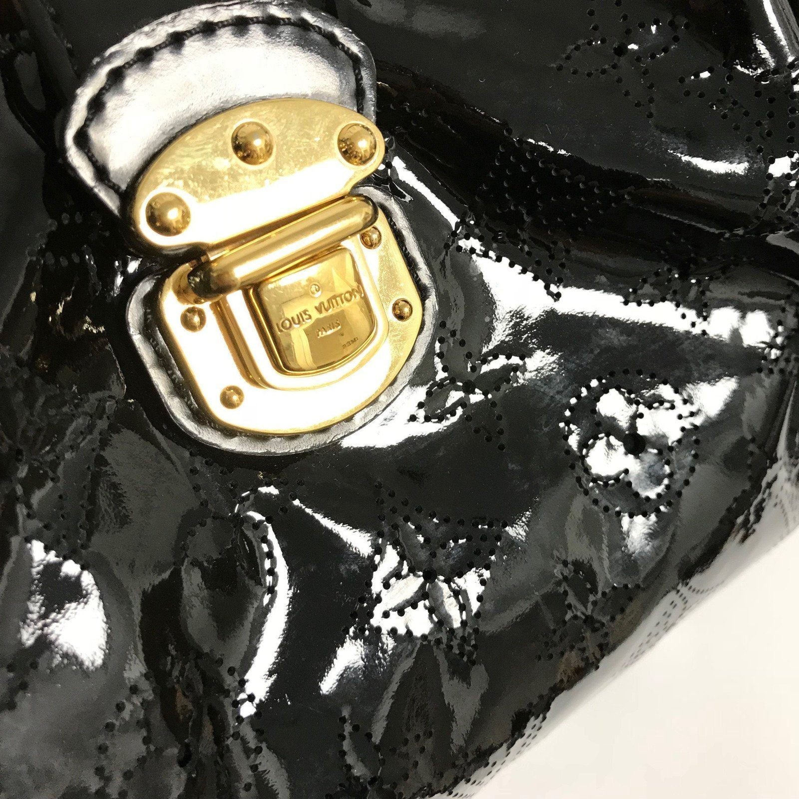 Louis Vuitton Black Surya XL