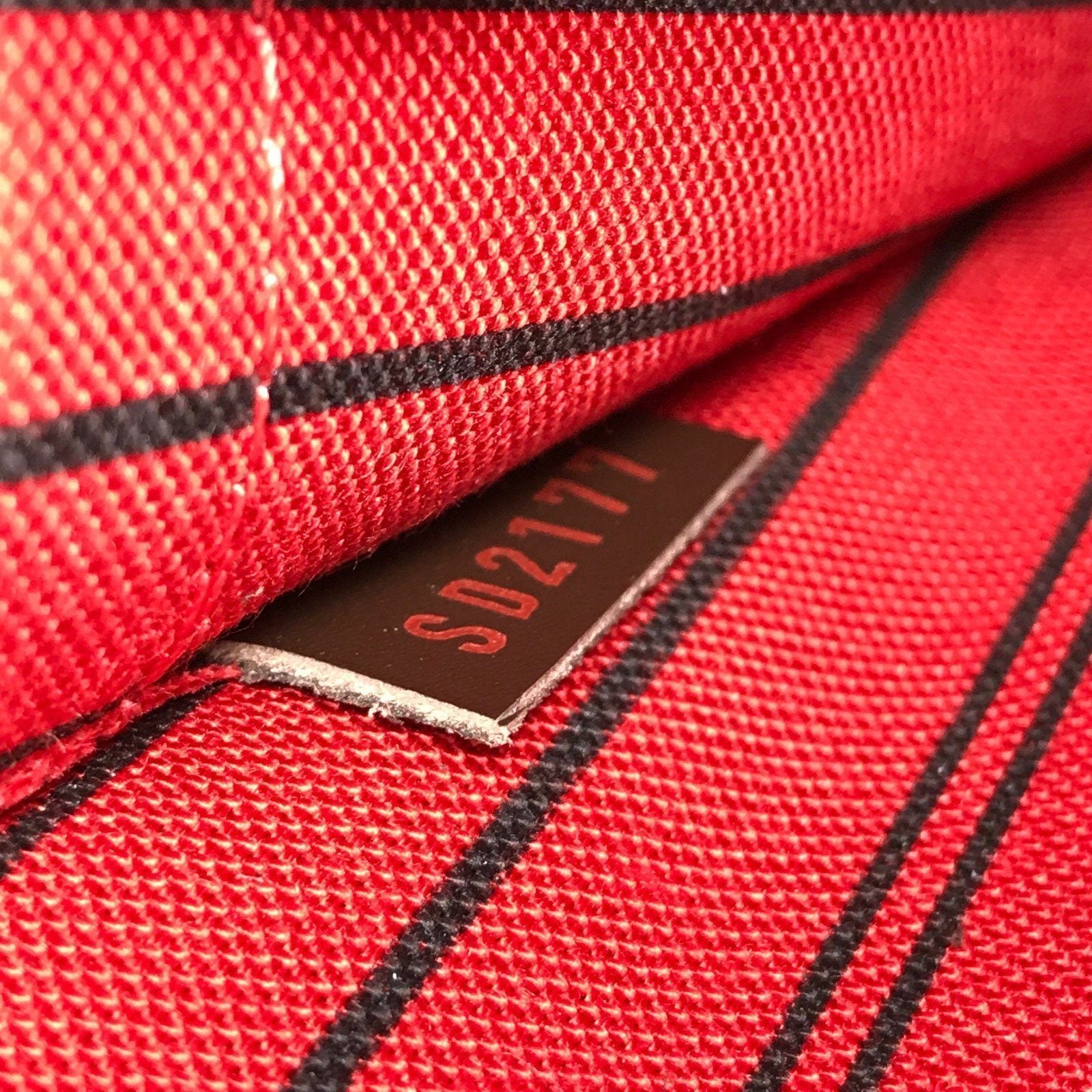 Louis Vuitton Damier Ebene Neverfull MM