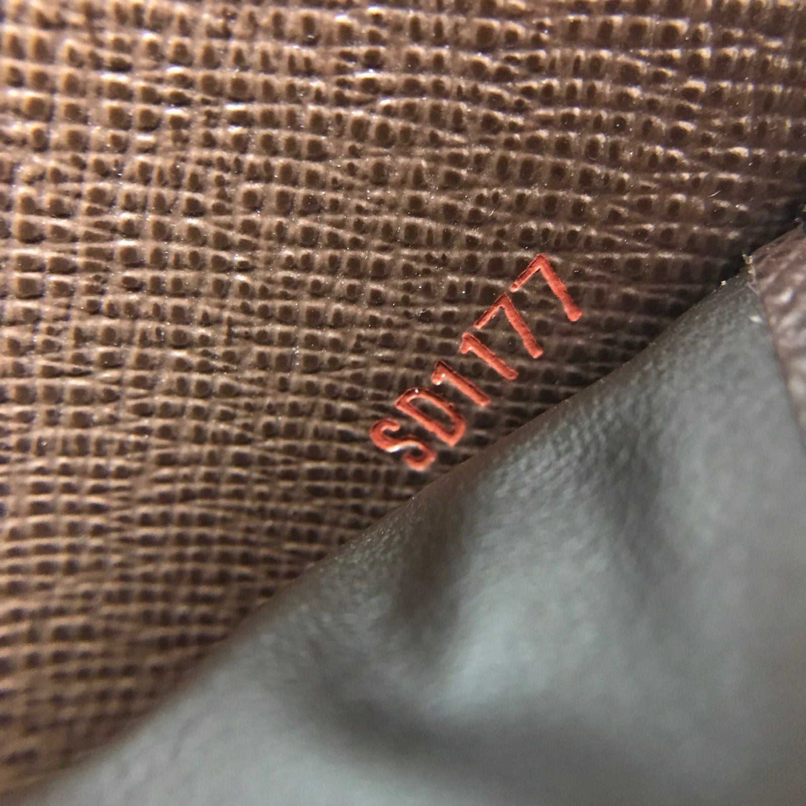 Louis Vuitton Damier Ebene Zippy Wallet