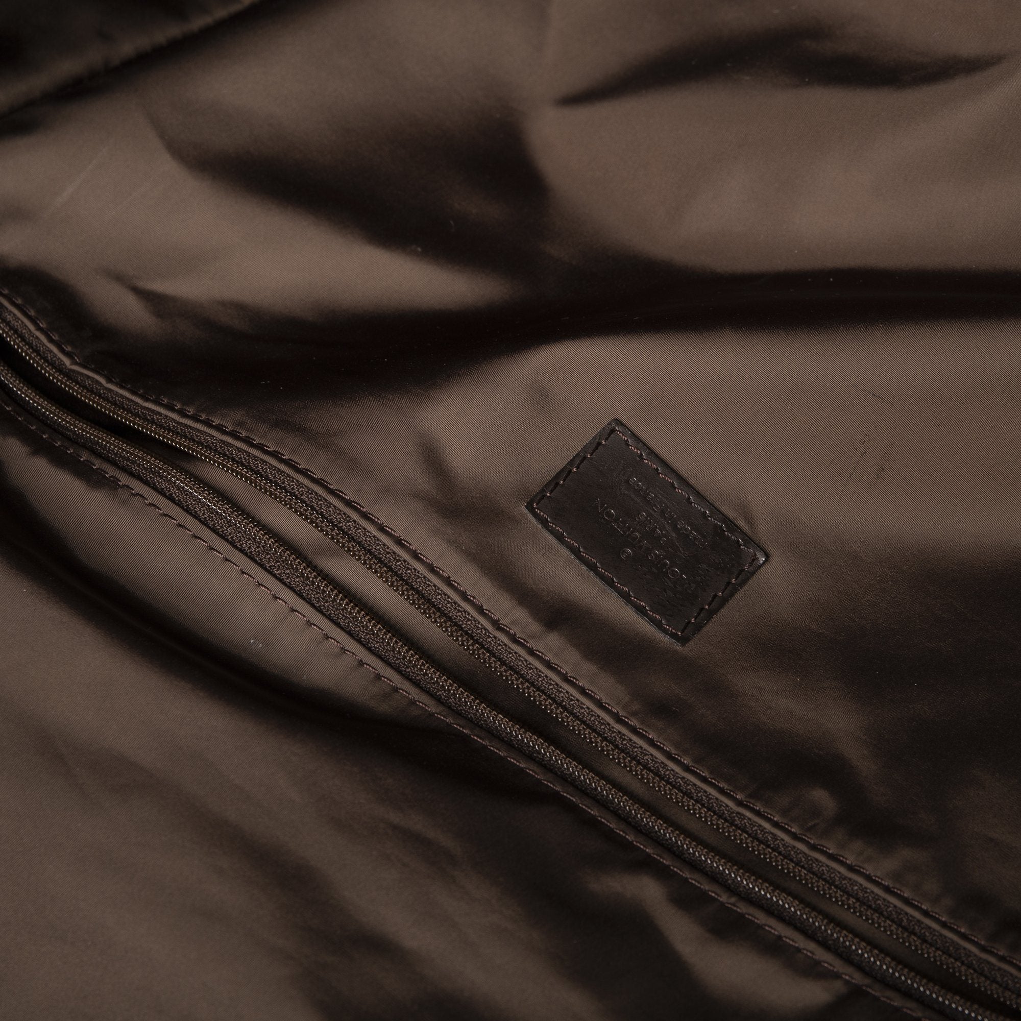 Louis Vuitton Damier Geant Messenger Bag