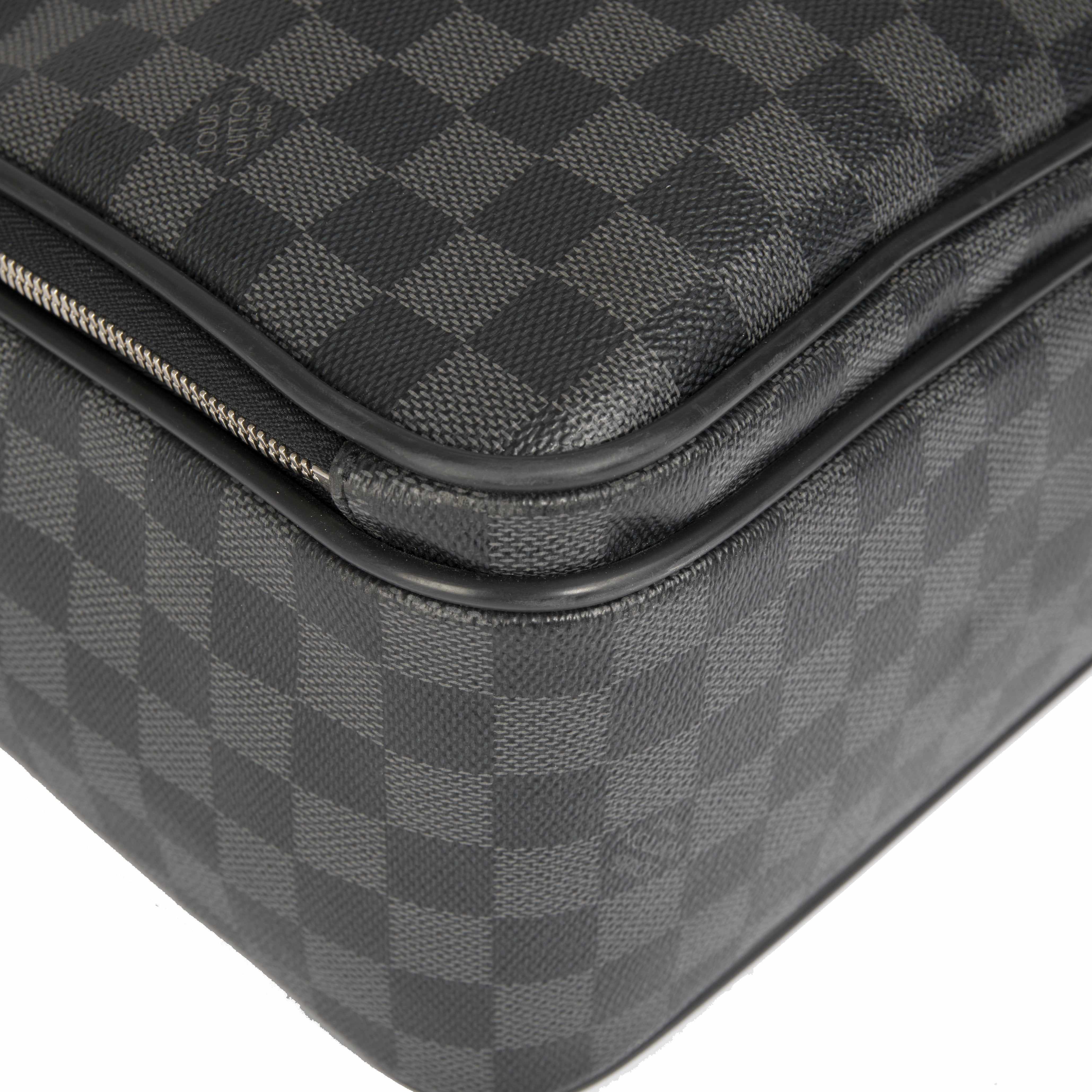 Louis Vuitton Damier Graphite Icare Laptop Bag