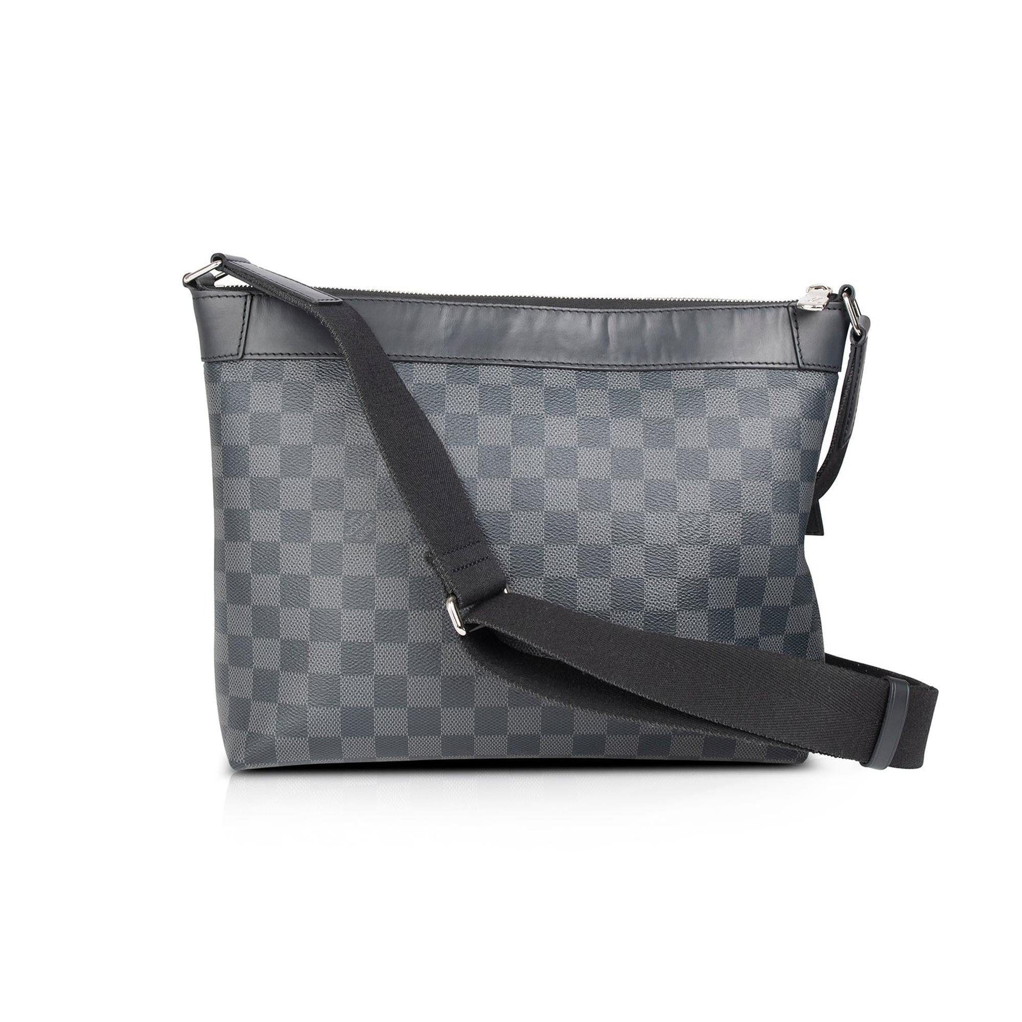 Louis Vuitton Damier Graphite Mick PM