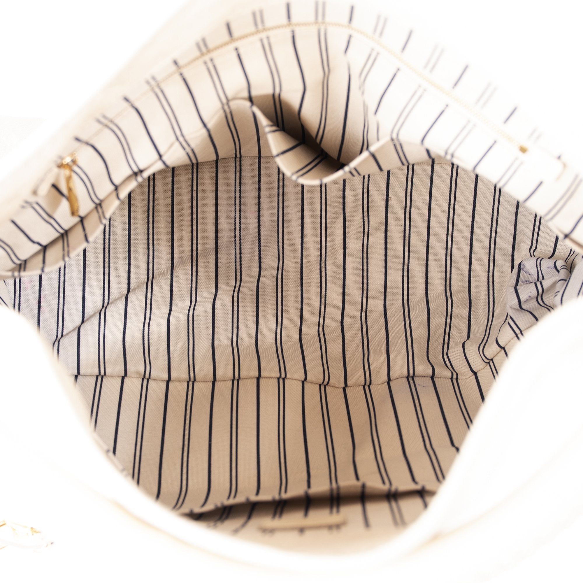 Louis Vuitton Empreinte Artsy MM