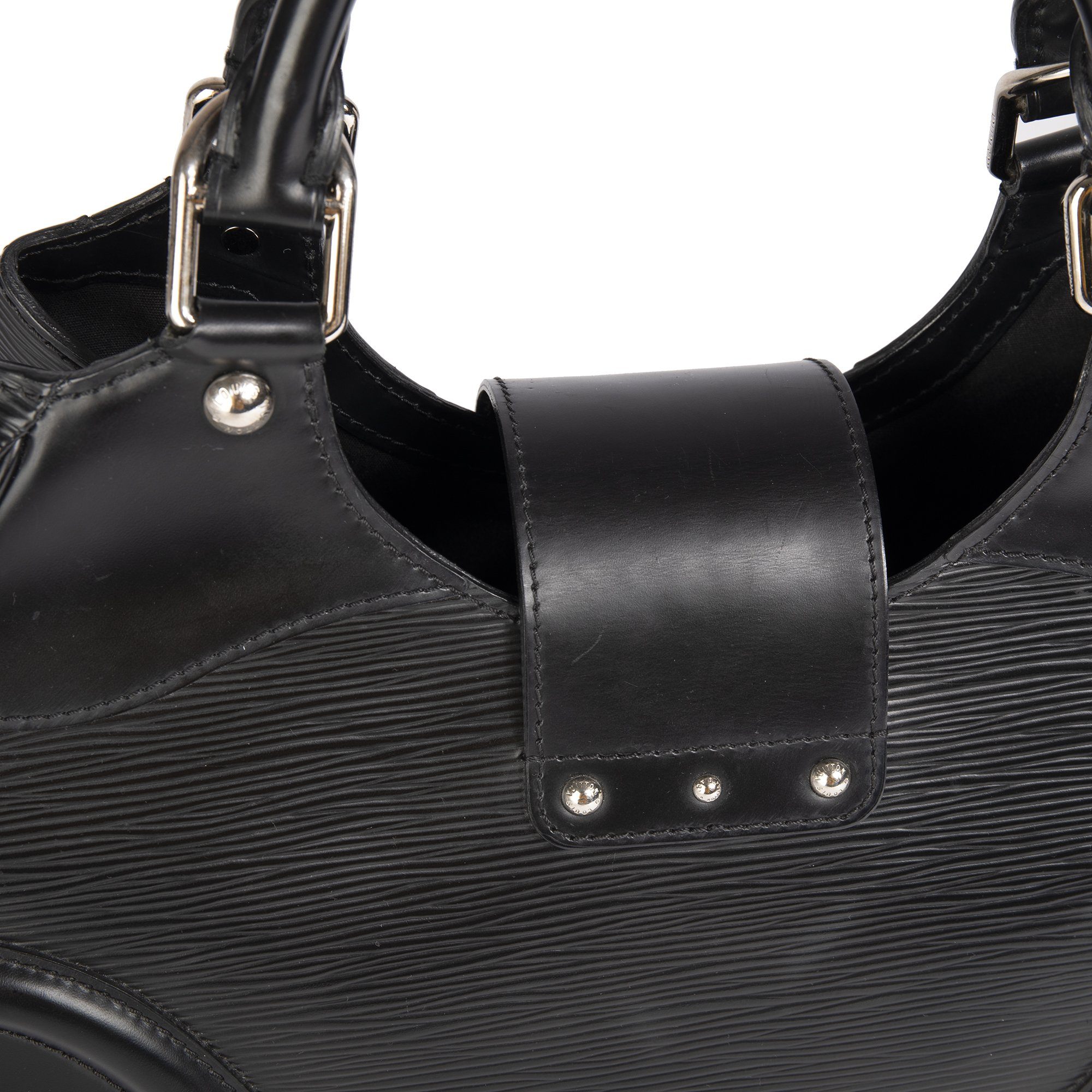 Louis Vuitton Epi Sac Montaigne