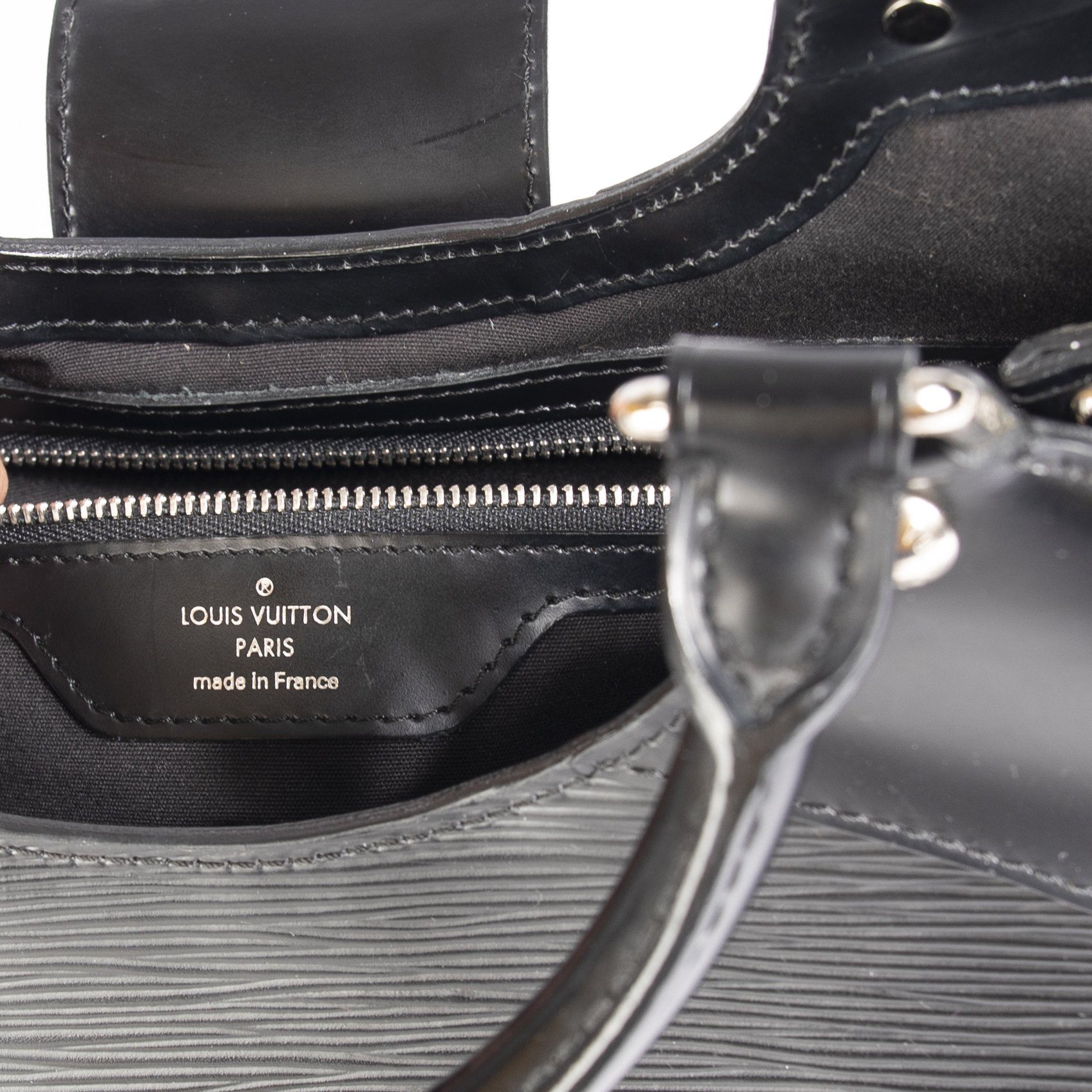 Louis Vuitton Epi Sac Montaigne