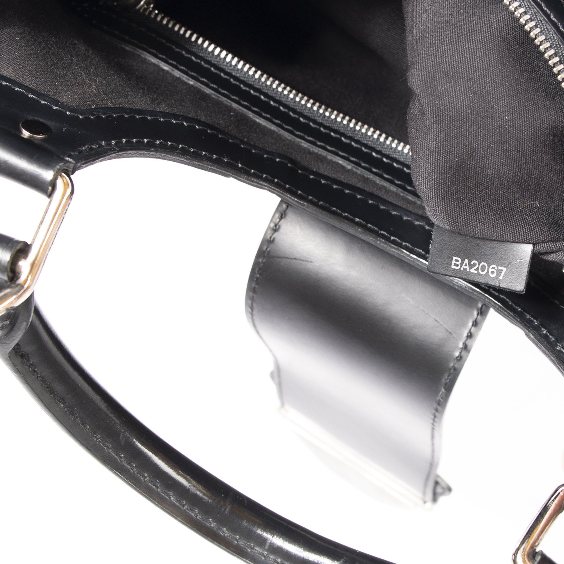 Louis Vuitton Epi Sac Montaigne