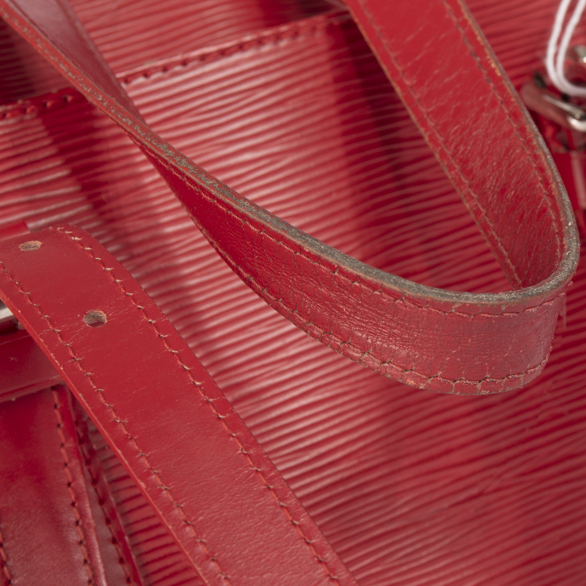 Louis Vuitton Epi Segur MM