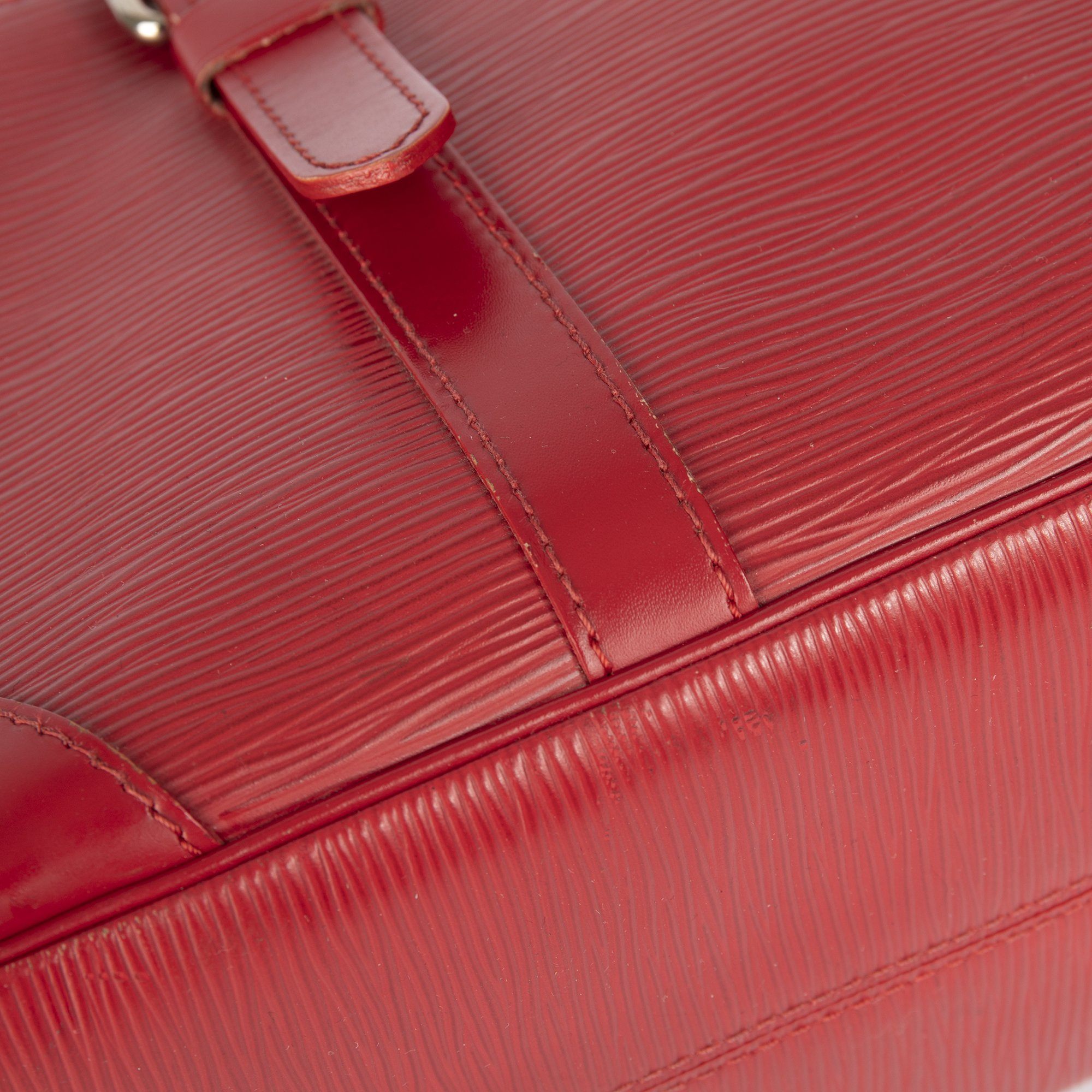 Louis Vuitton Epi Segur MM