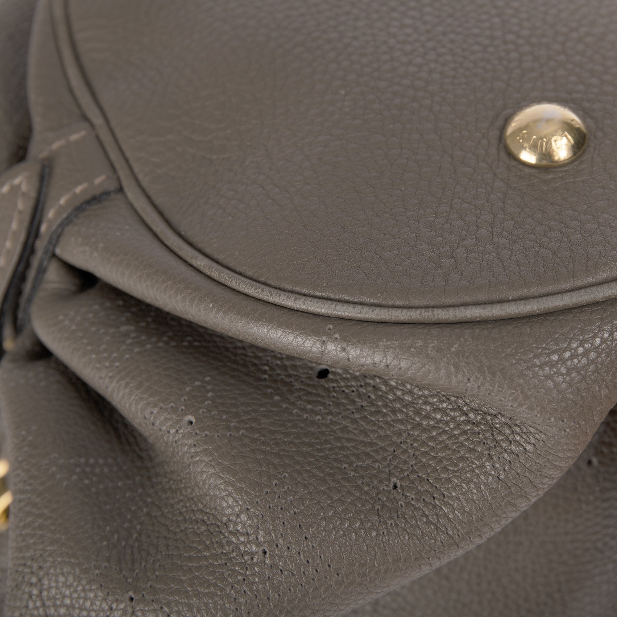 Louis Vuitton Grey Mahina XL Hobo